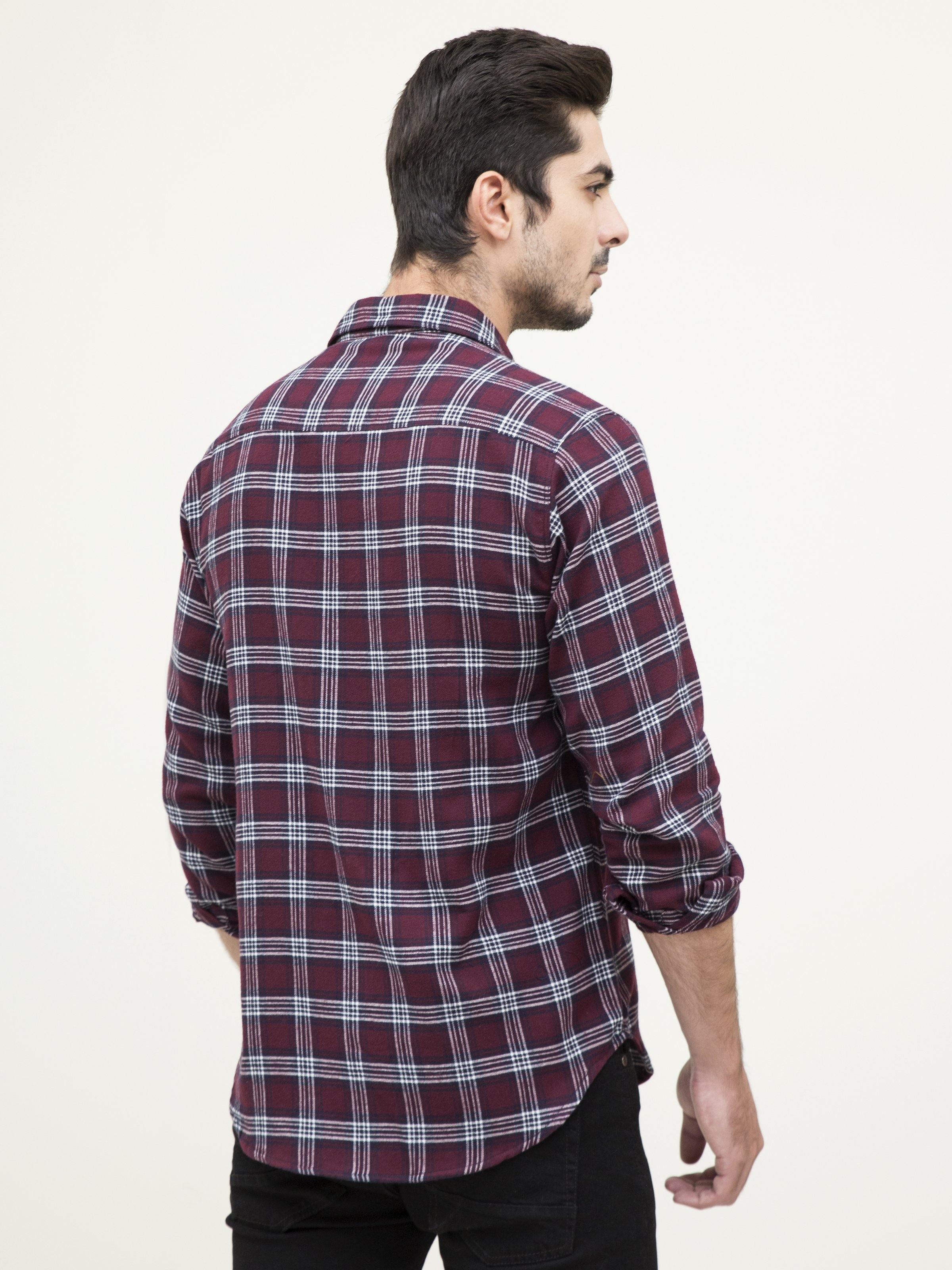 Maroon plaid full-sleeve shirt from the back with yoke and buttons