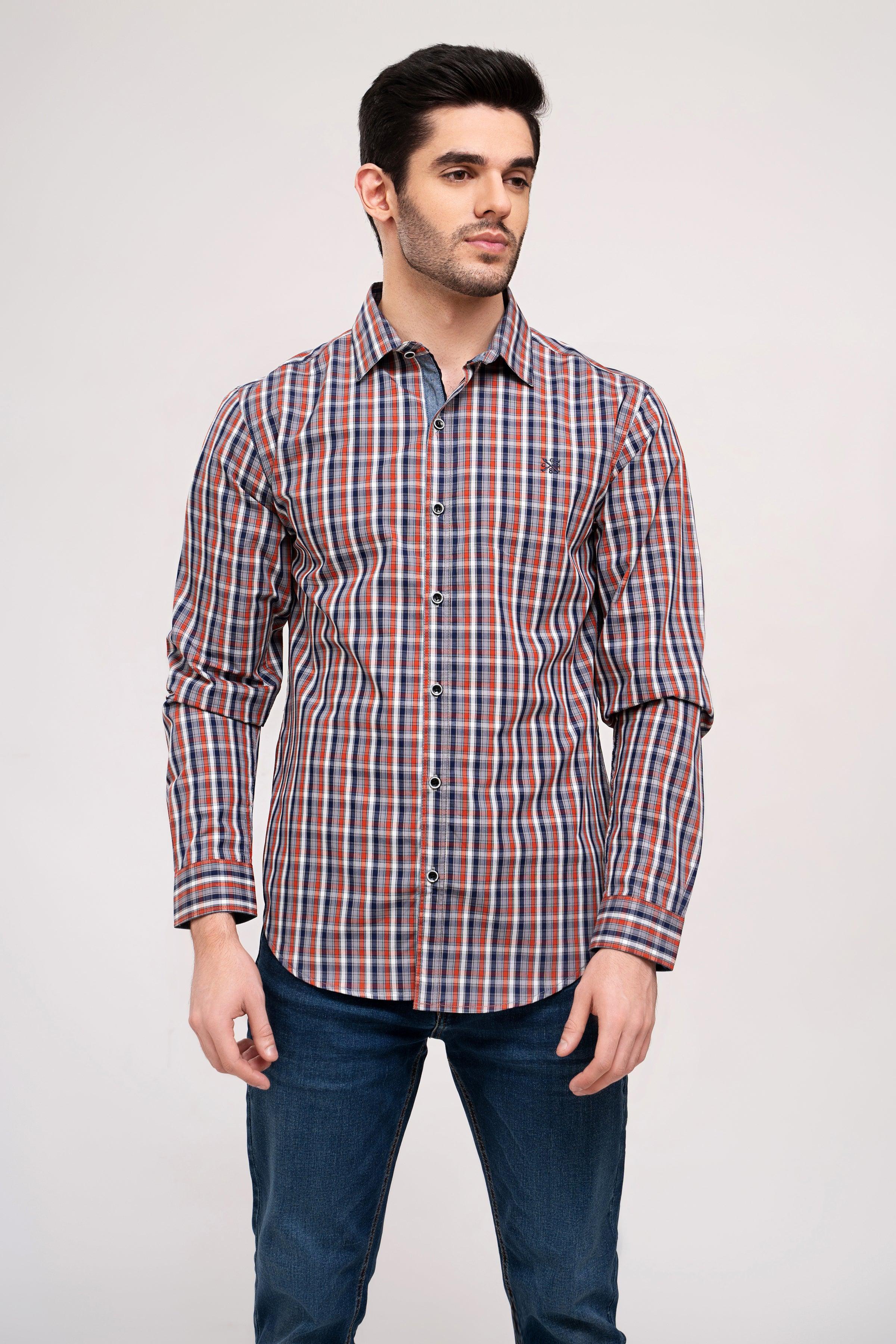 Men's casual plaid button-down shirt with long sleeves and front buttons