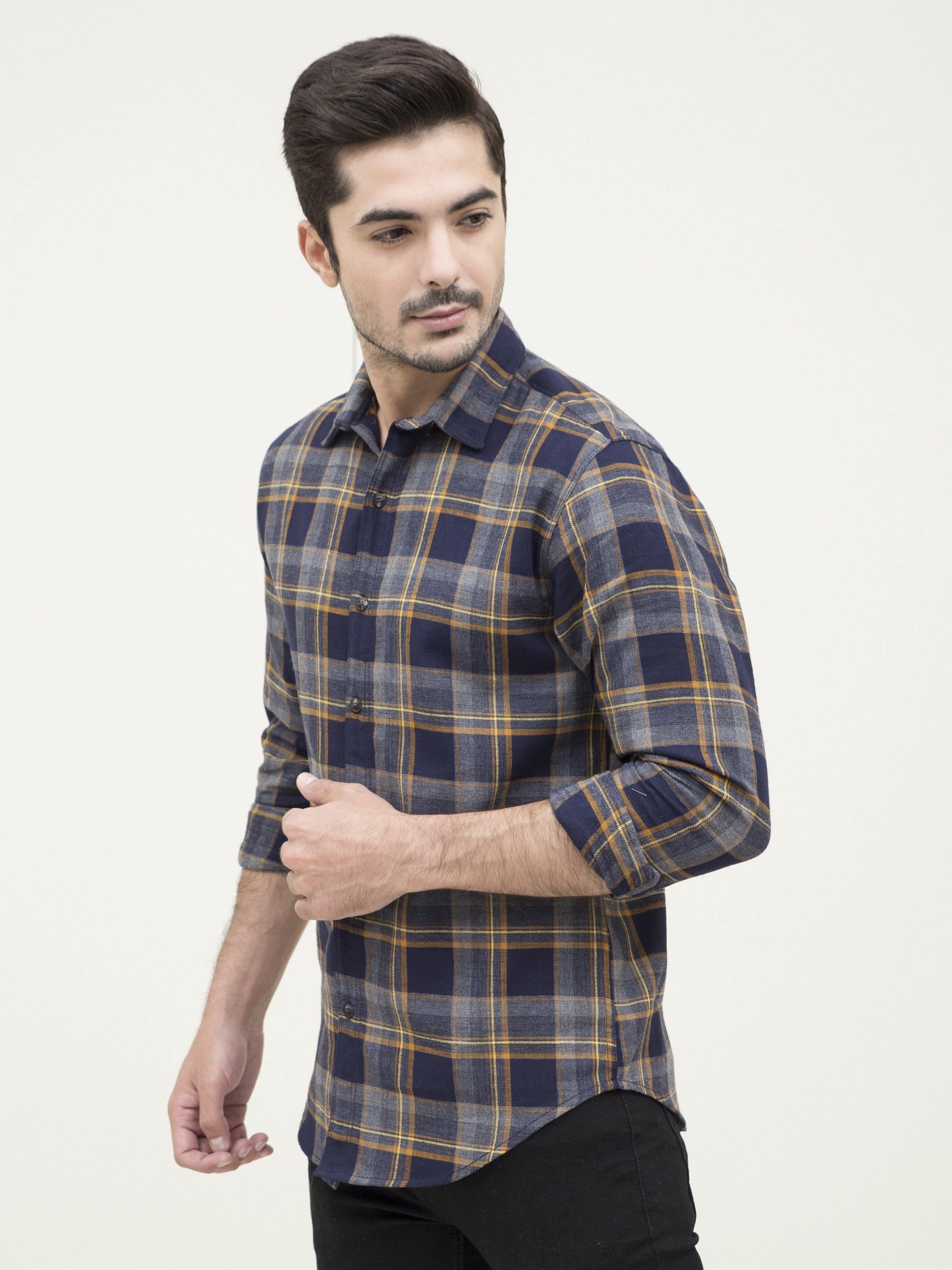 Men's casual full-sleeve plaid shirt with button front, navy and gray tones