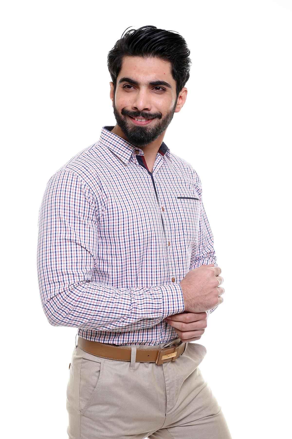 Red-and-white check slim-fit long-sleeve casual shirt with chest pocket and button cuffs