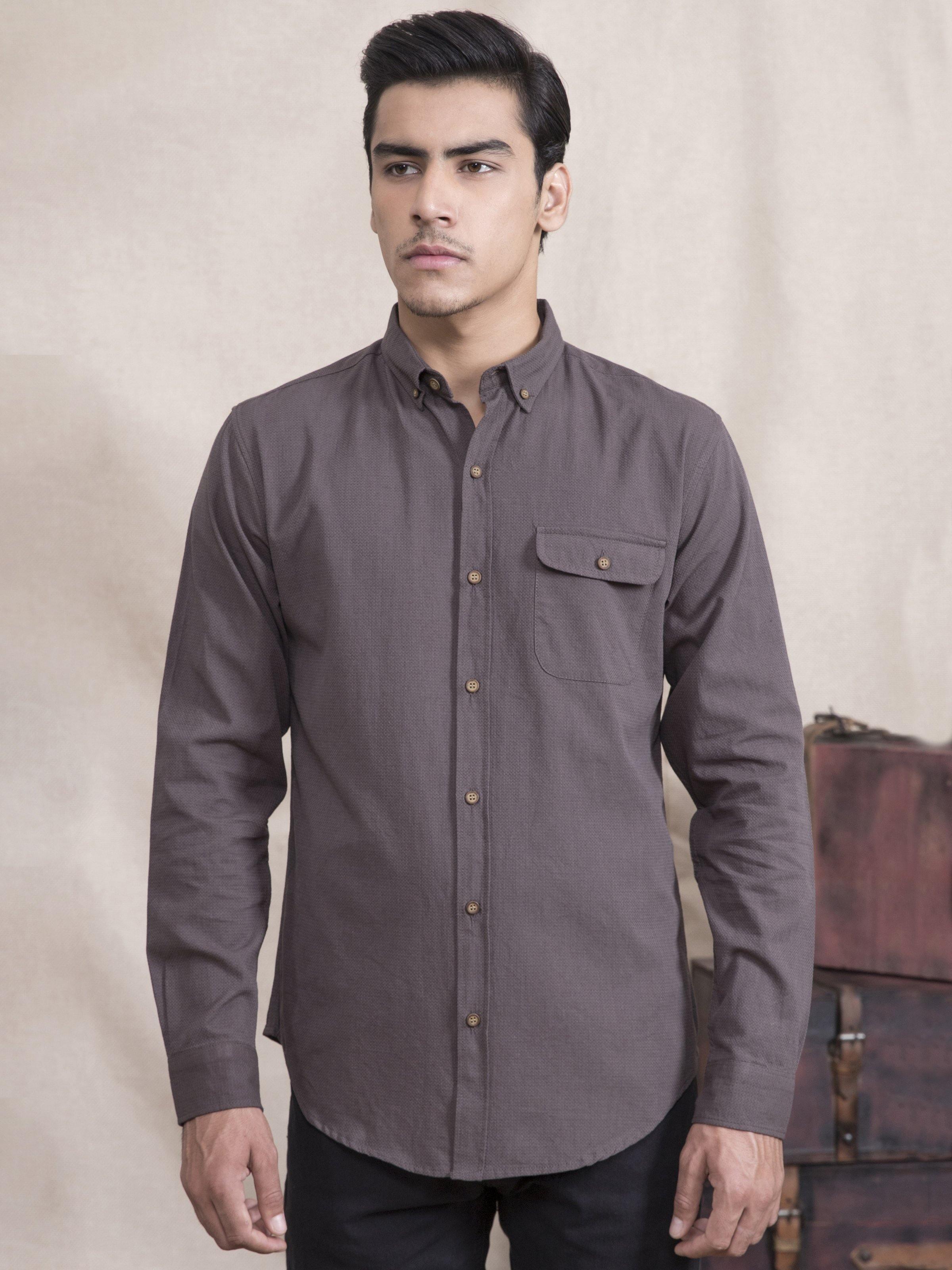 Slim-fit long-sleeve casual shirt, moss brown button-down with chest pocket
