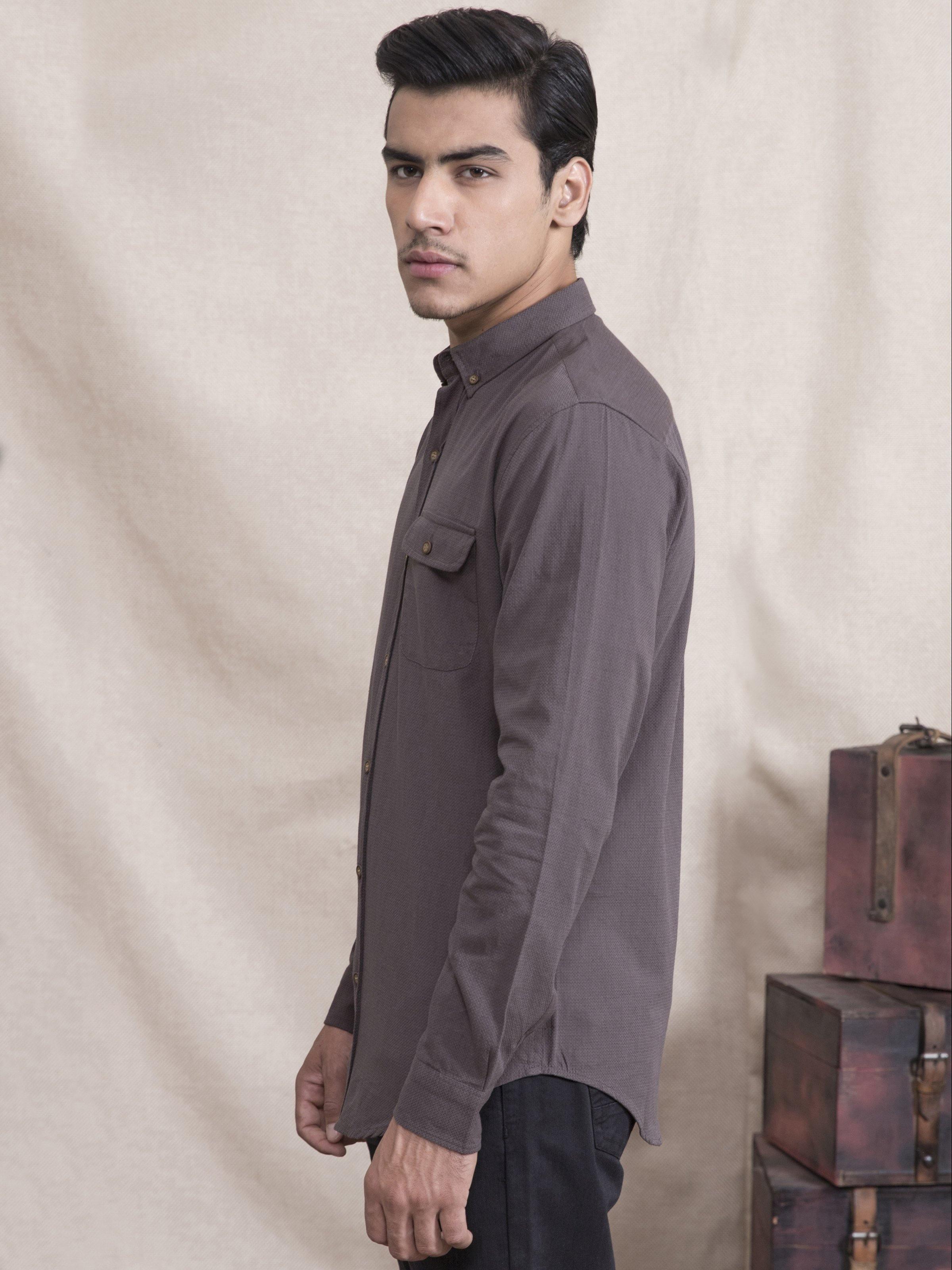 Slim-fit long-sleeve casual shirt, moss brown side profile with buttoned pocket