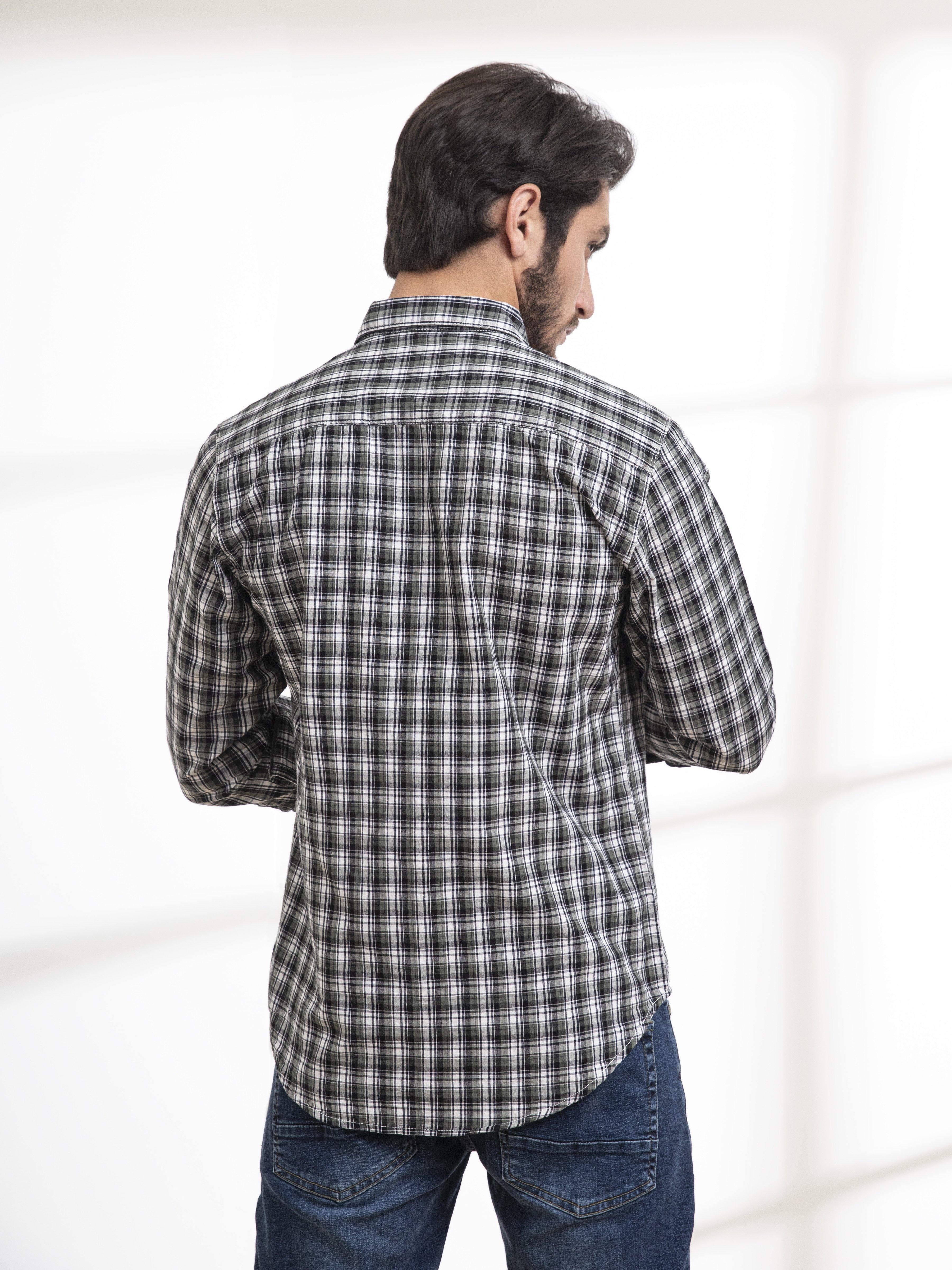 Men’s green-and-white check full-sleeve button-up shirt, back view