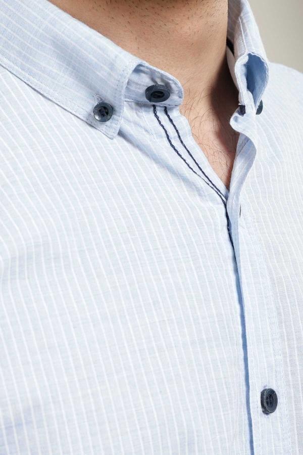 Slim fit full-sleeve casual shirt detail: buttoned placket and pointed collar