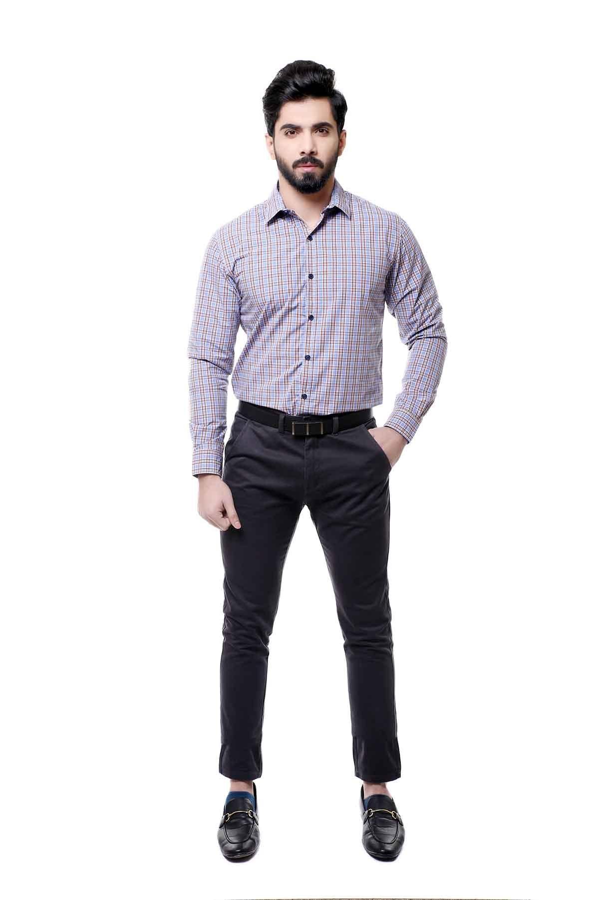 Casual full-sleeve check shirt with button-down collar, light blue red grid