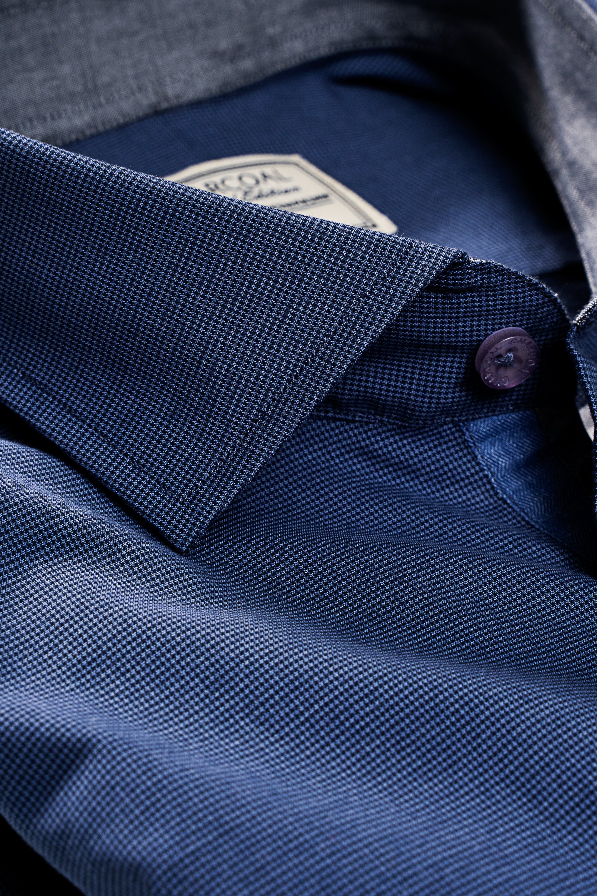 Blue self-textured dress shirt collar and button placket detail, Charcoal label