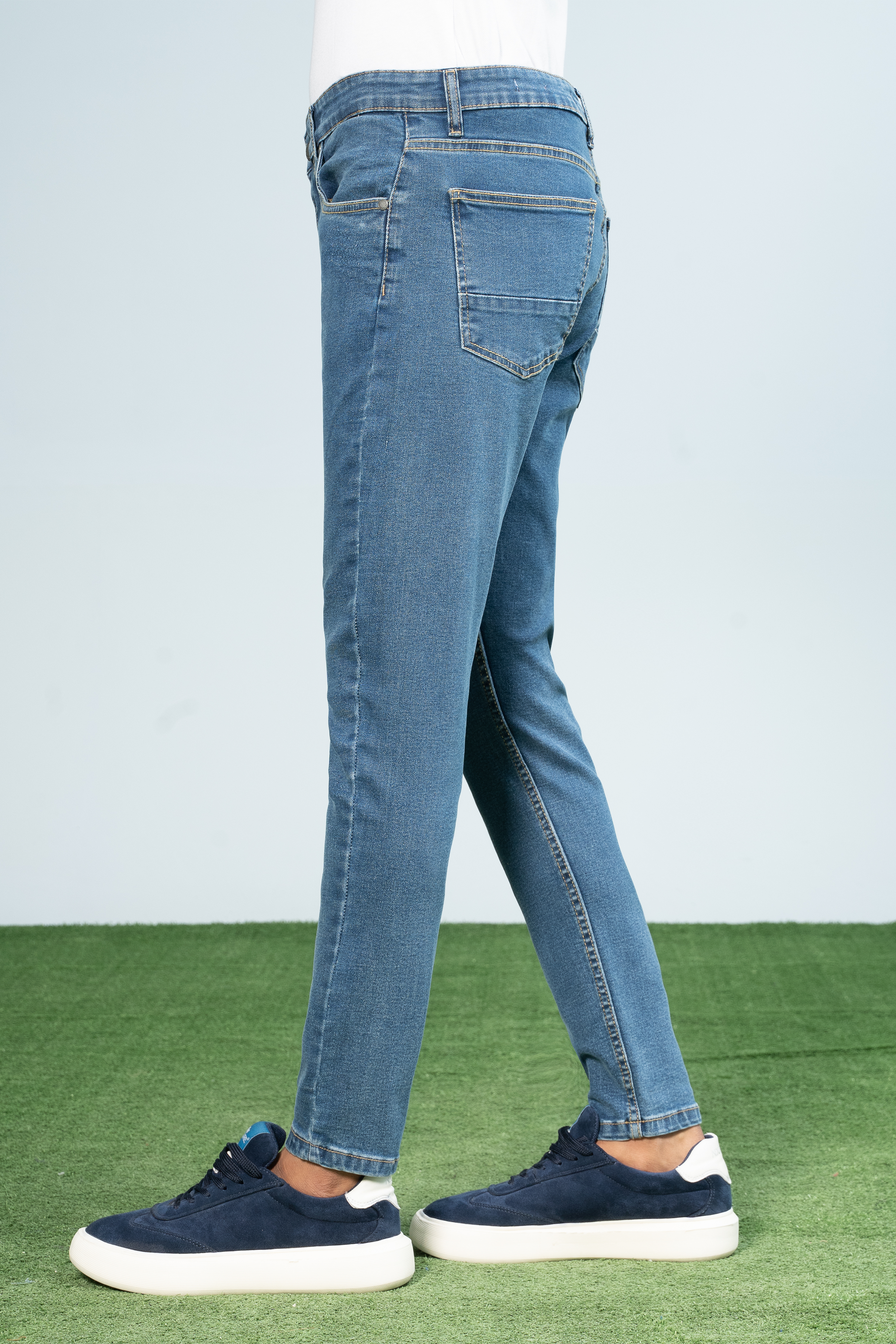 SLIM LEG DENIM JEANS LIGHT BLUE - Charcoal Clothing