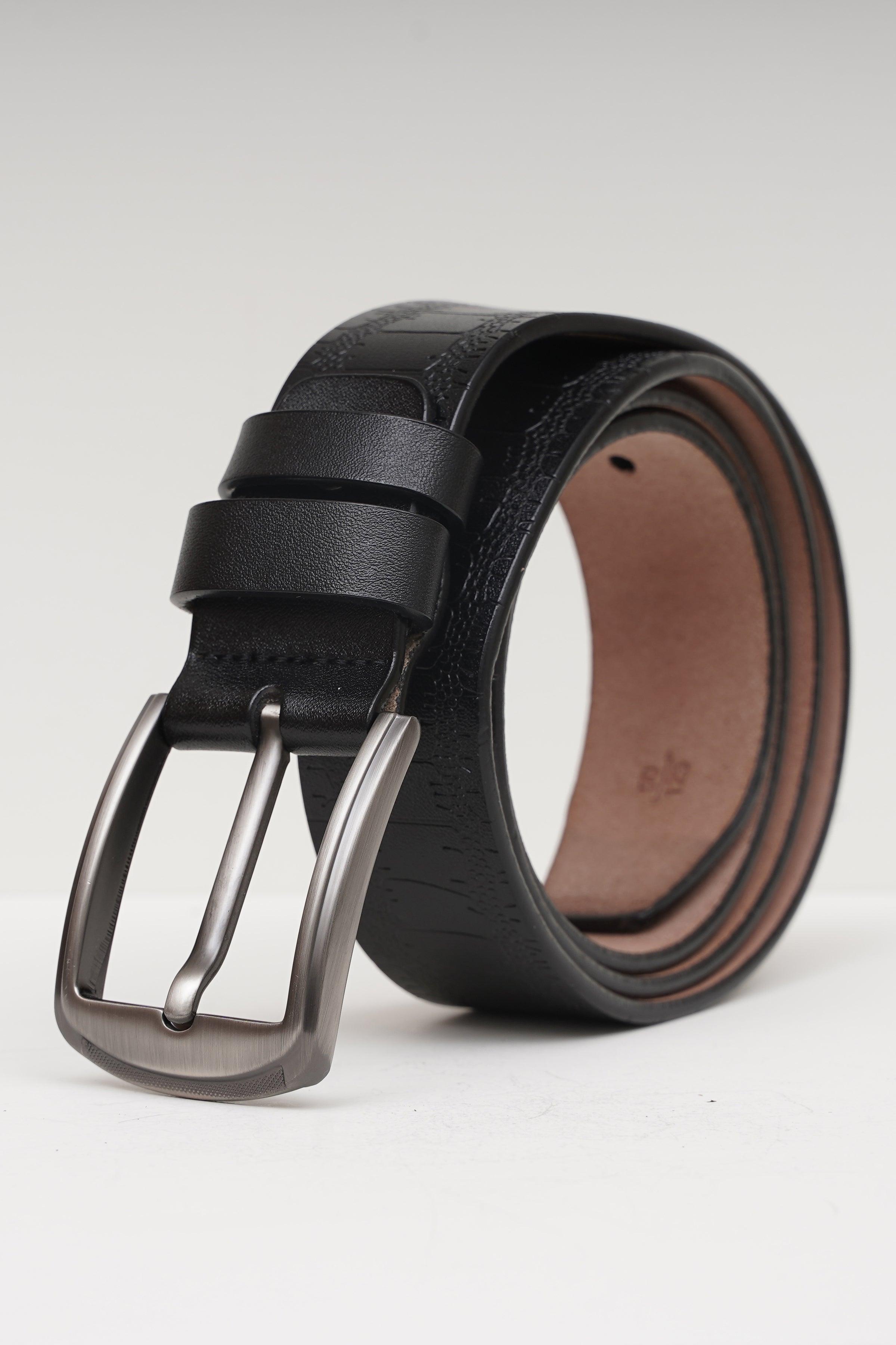 Black leather-look formal belt with metal buckle and stitched texture
