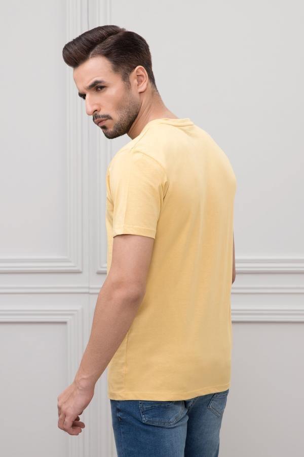 Mustard V-neck T-shirt with short sleeves, side view