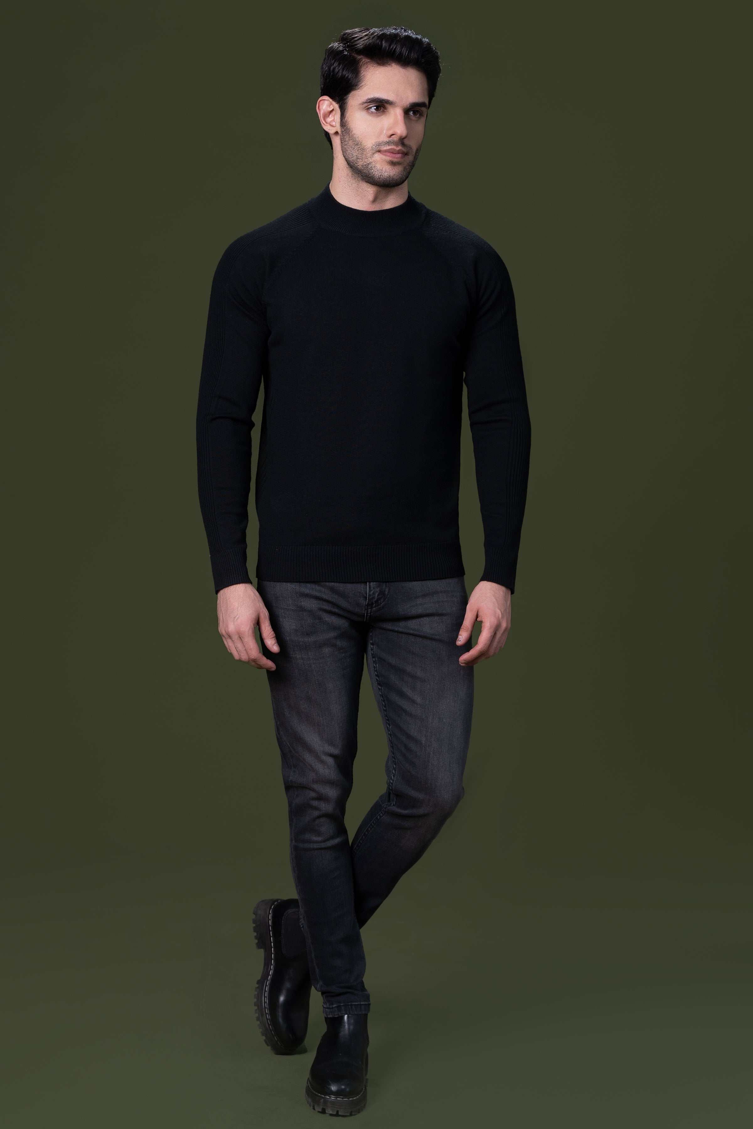 FULL SLEEVE SWEATER BLACK at Charcoal Clothing