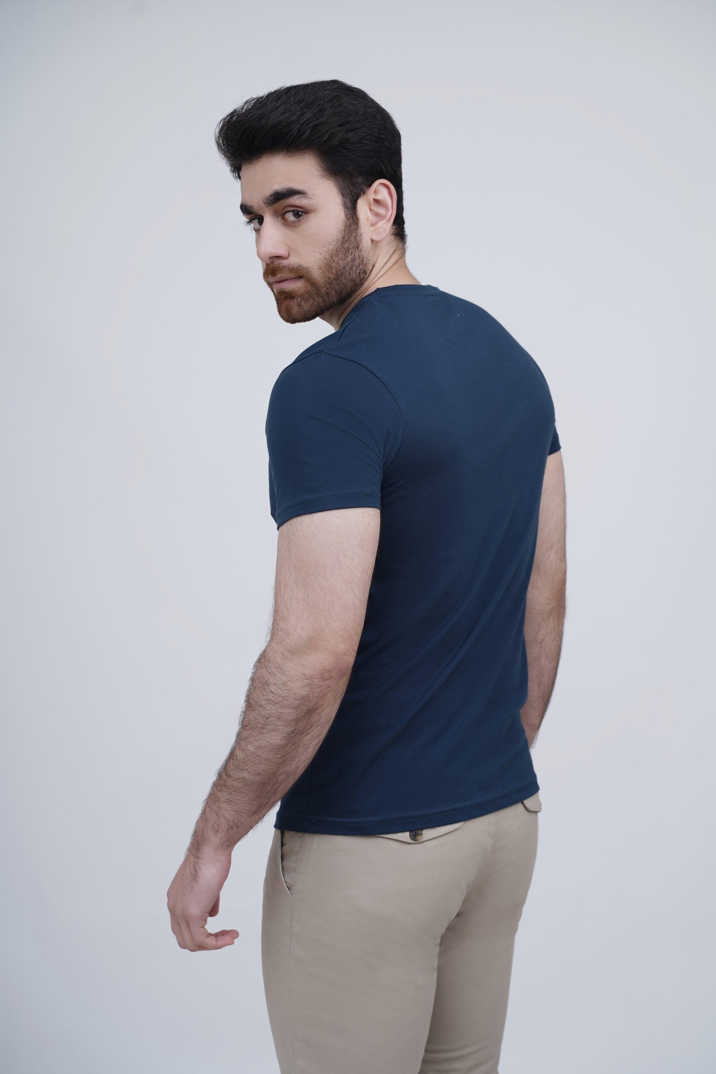 Men's dark blue graphic T-shirt, side/back view with crew neck