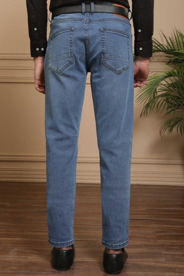 Men's slim-fit light blue jeans with back pockets and dark belt