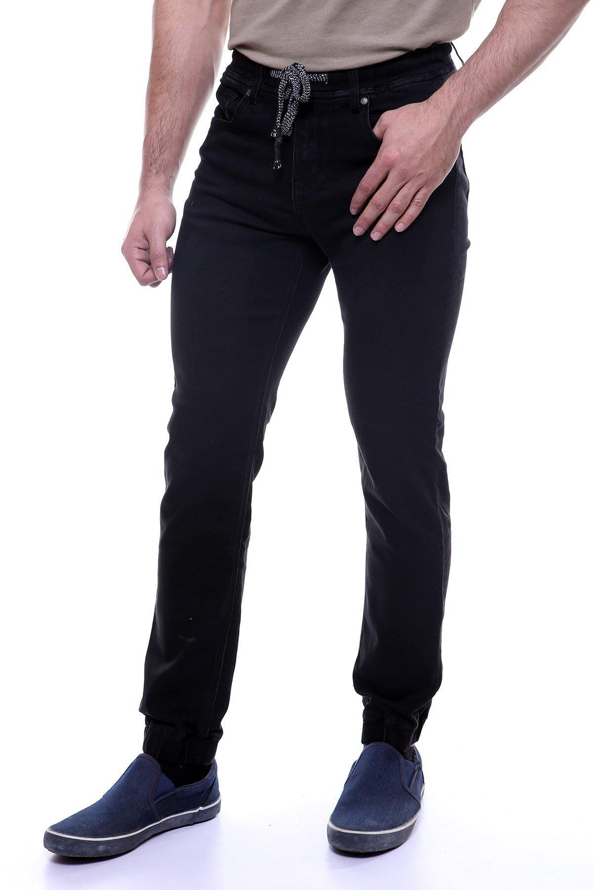 Black 5-pocket jeans with drawstring waistband, straight leg and front pockets