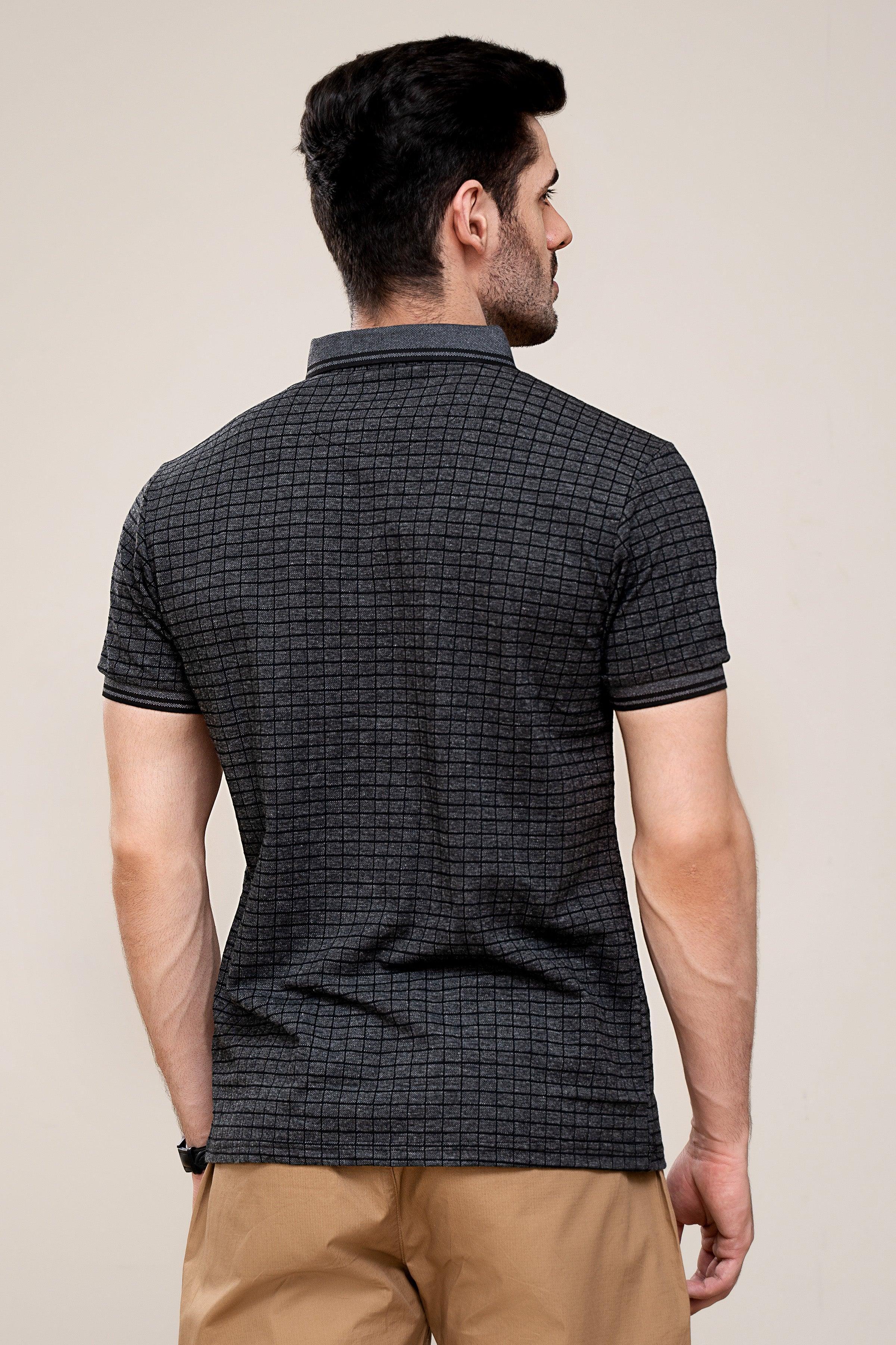 Charcoal grid-pattern polo shirt with ribbed collar, back view