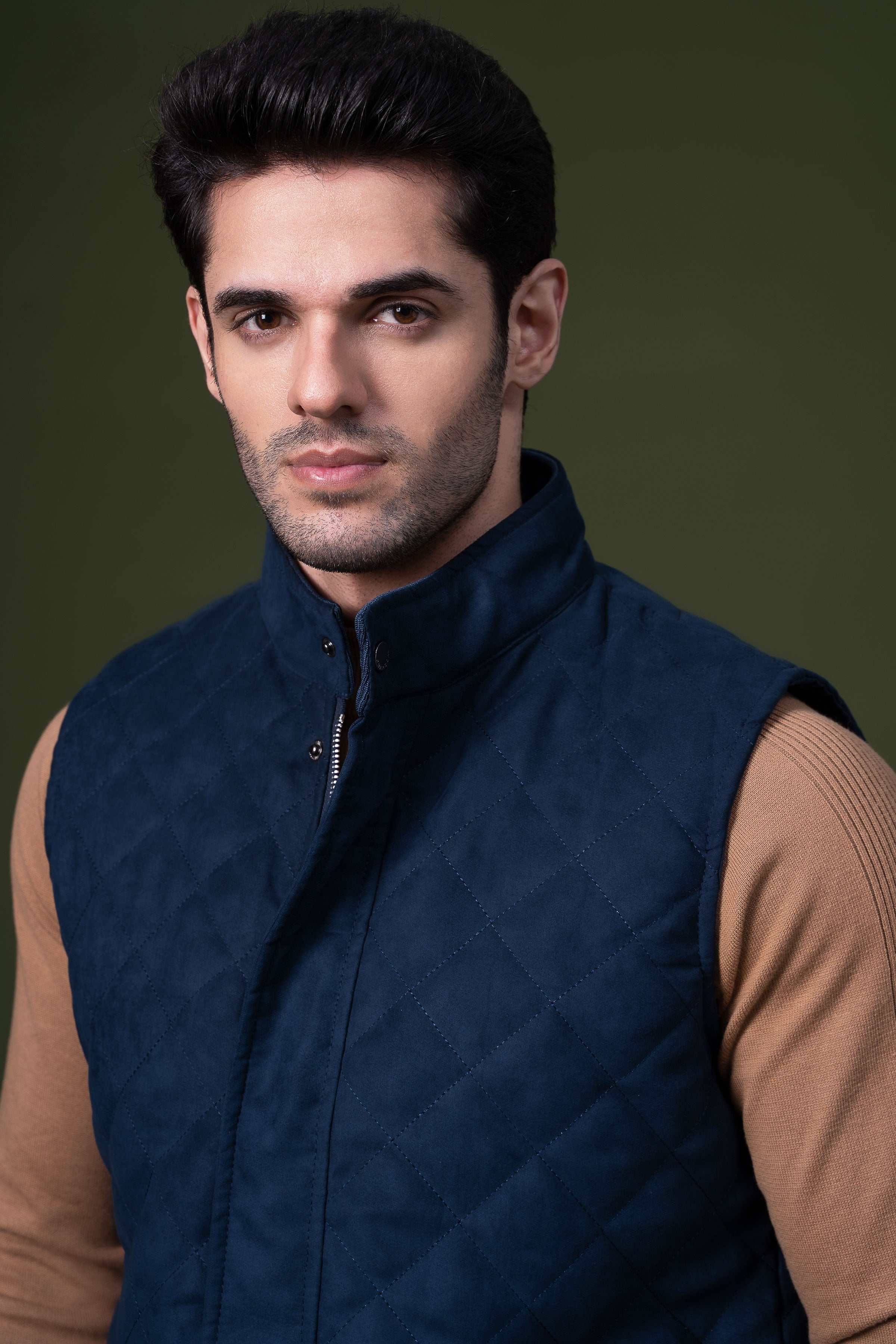 SLEEVELESS QUILTED JACKET NAVY at Charcoal Clothing