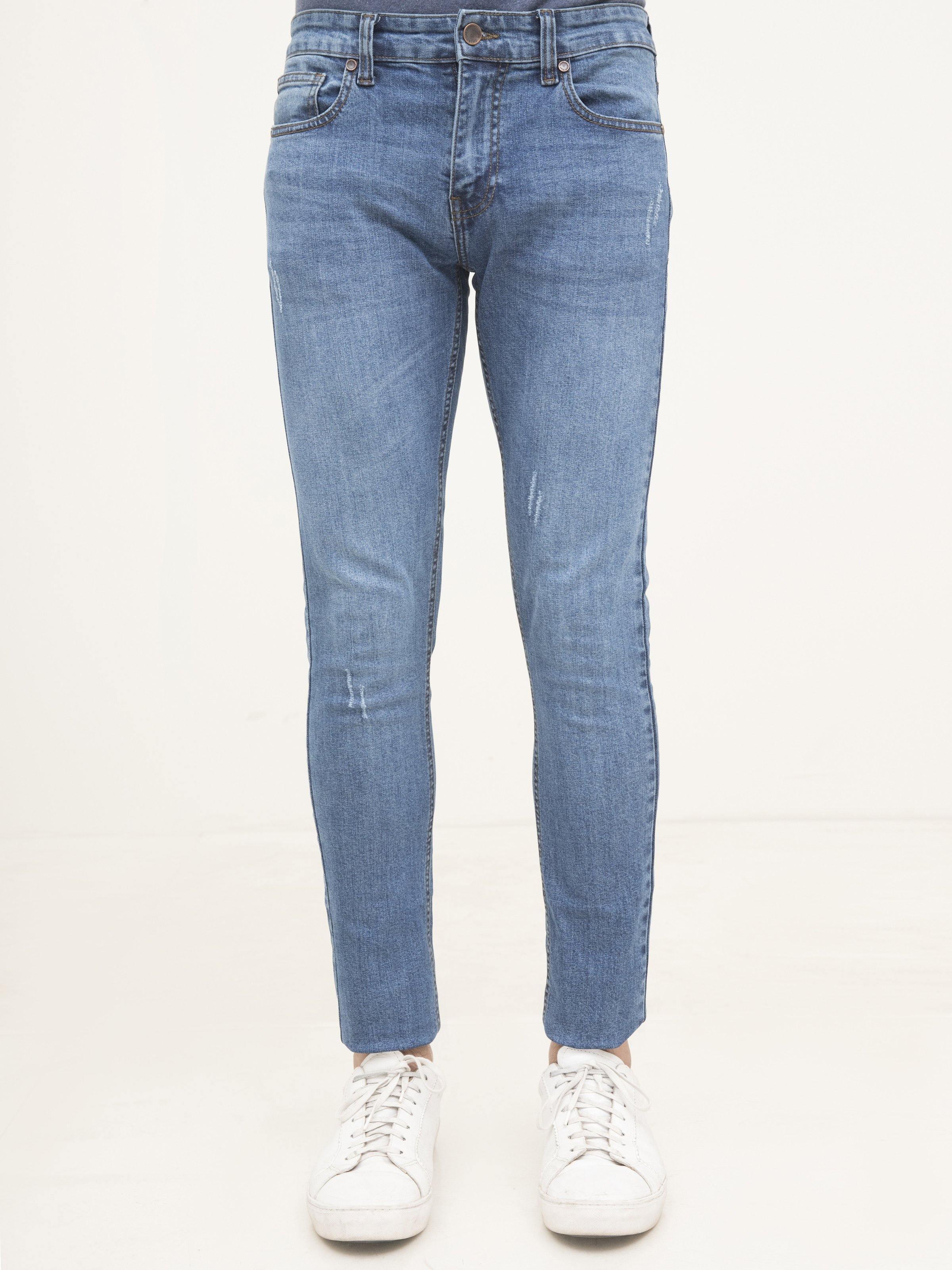 Light blue slim-fit jeans with straight slim leg, front zipper and button