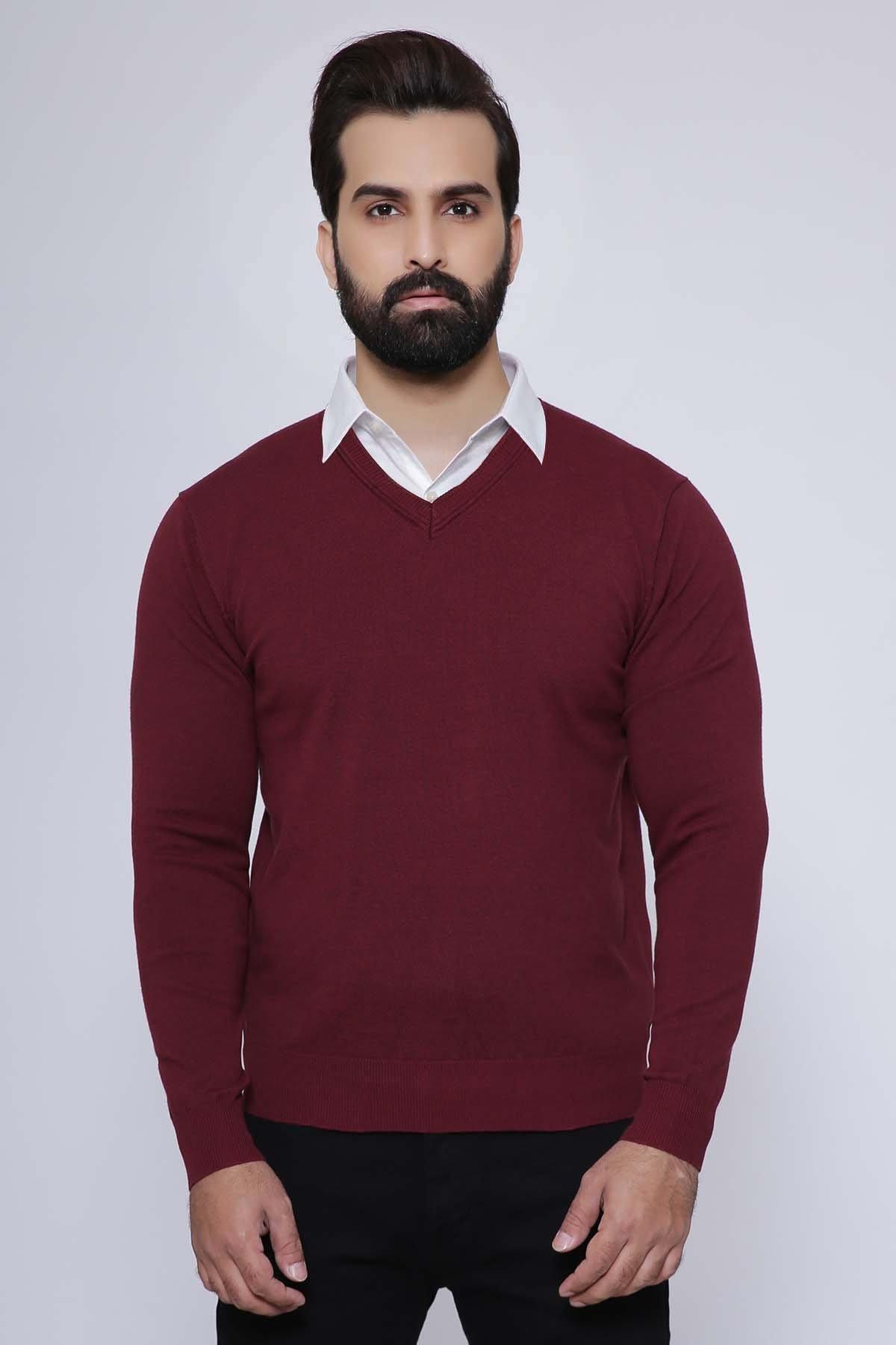 Maroon V-neck full-sleeve sweater with ribbed cuffs and hem