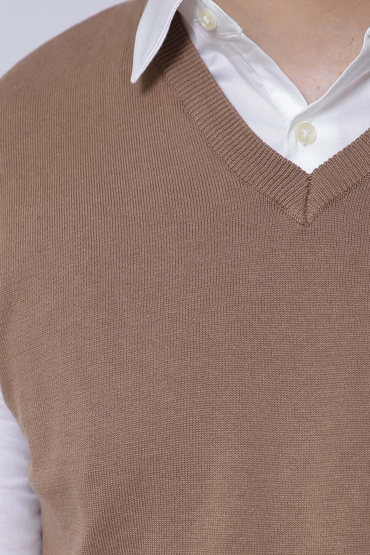 SWEATER V NECK SLEEVE LESS LIGHT BROWN at Charcoal Clothing