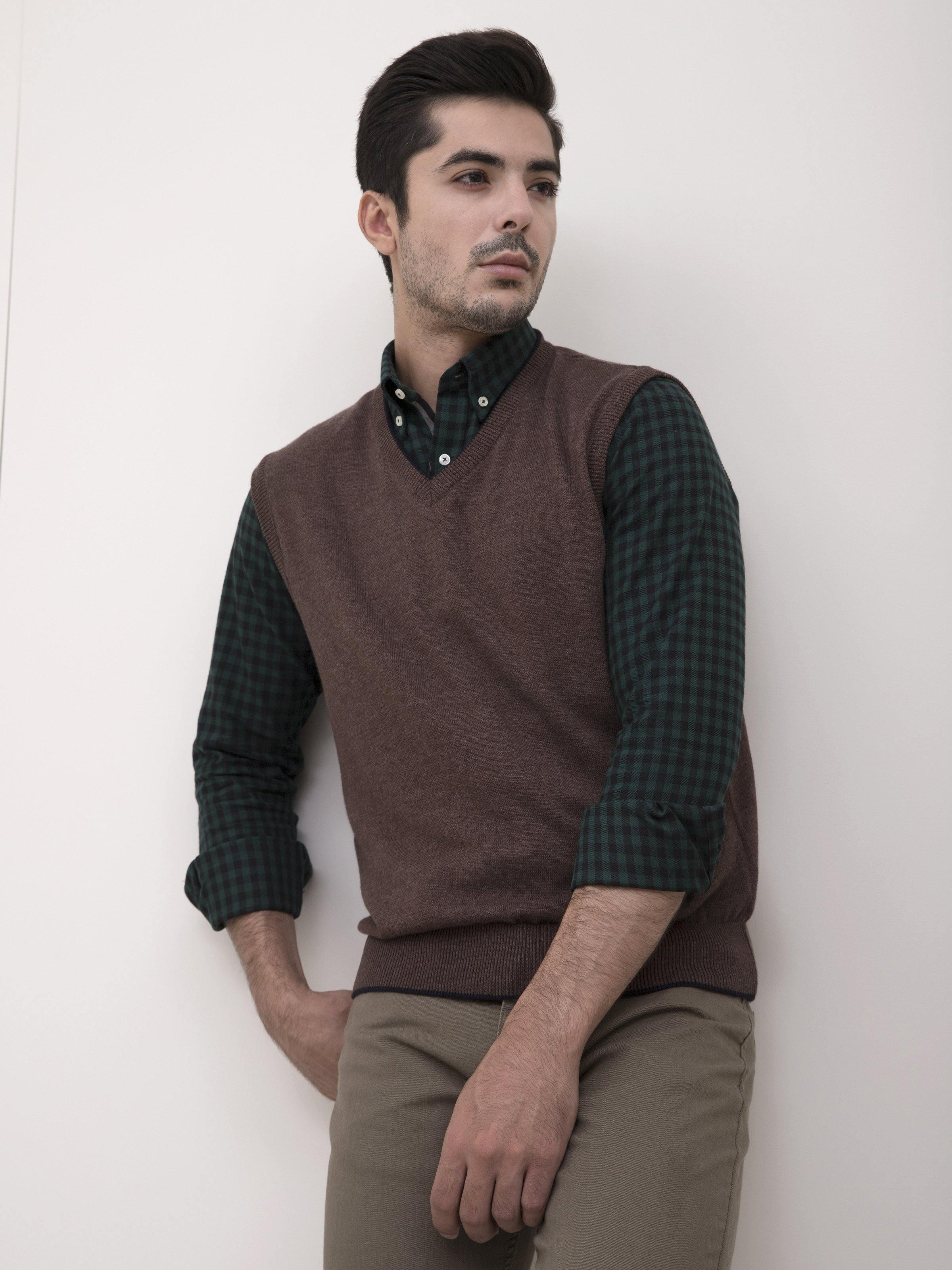SWEATER V NECK TIPPING BROWN at Charcoal Clothing