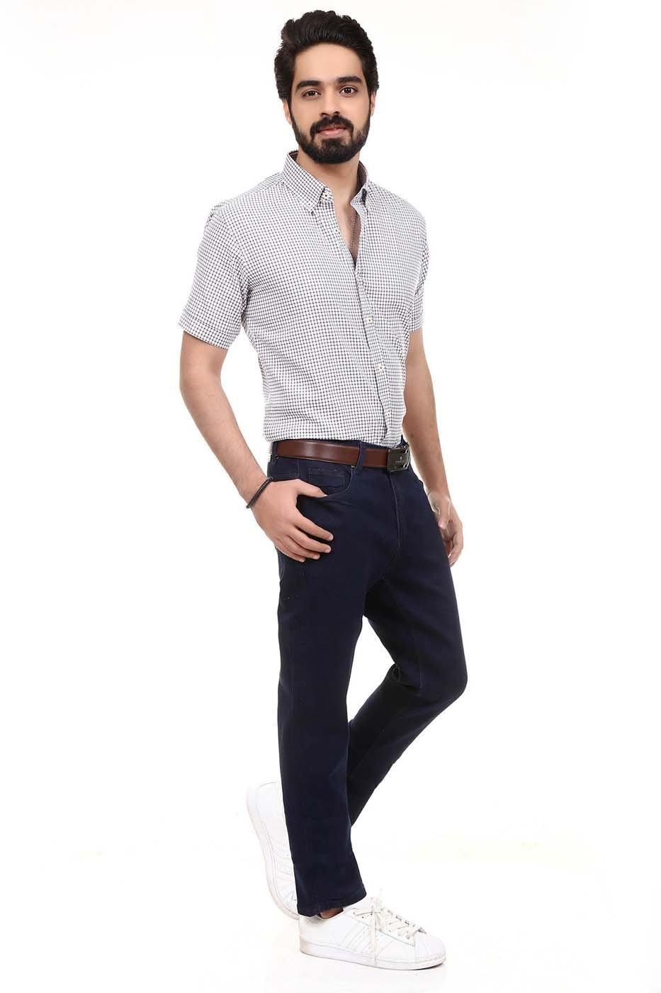 Men's short-sleeve checkered button-up shirt with maroon-and-white pattern
