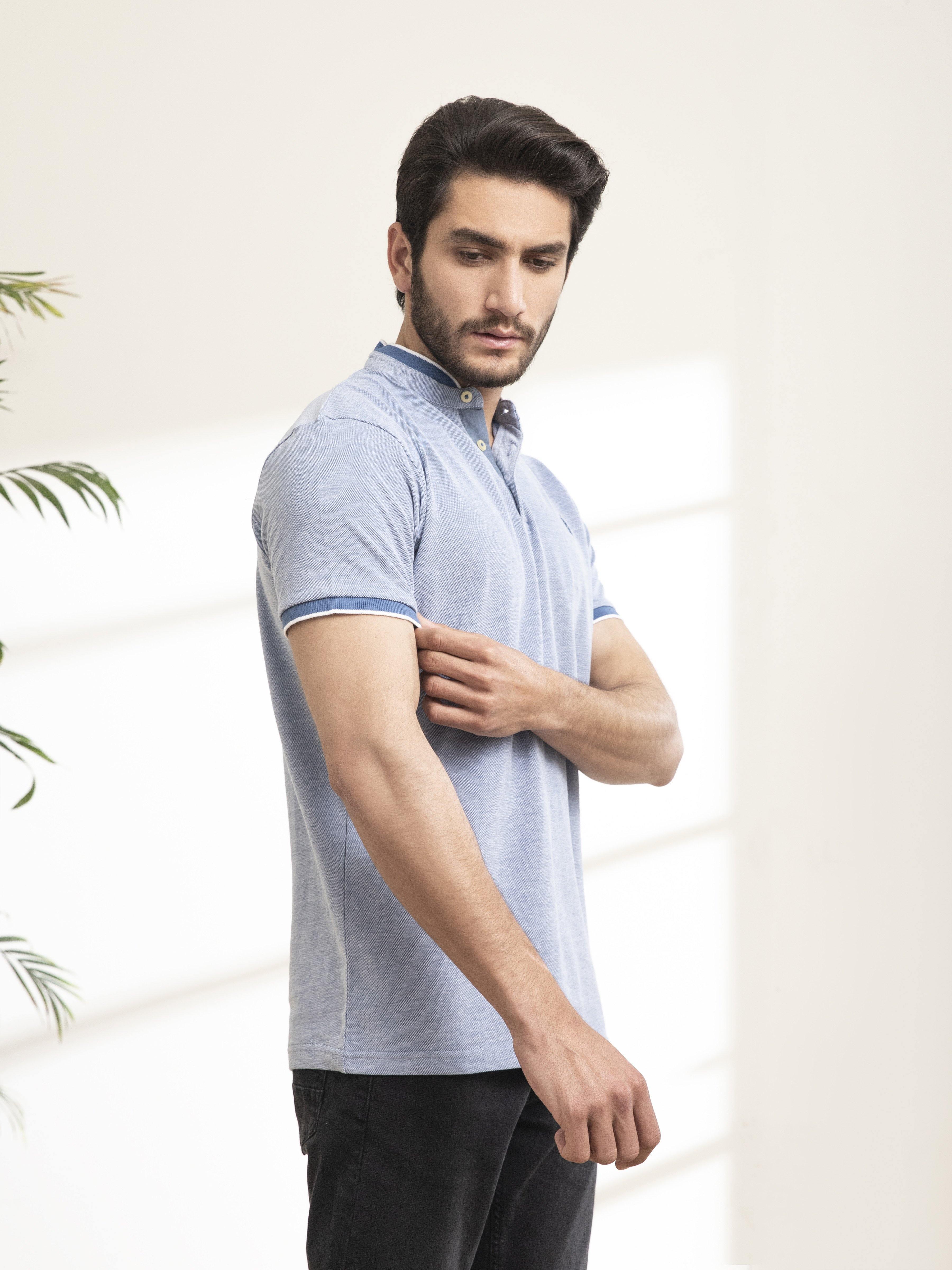 Sky blue band-collar polo shirt with button placket and contrast sleeve trim