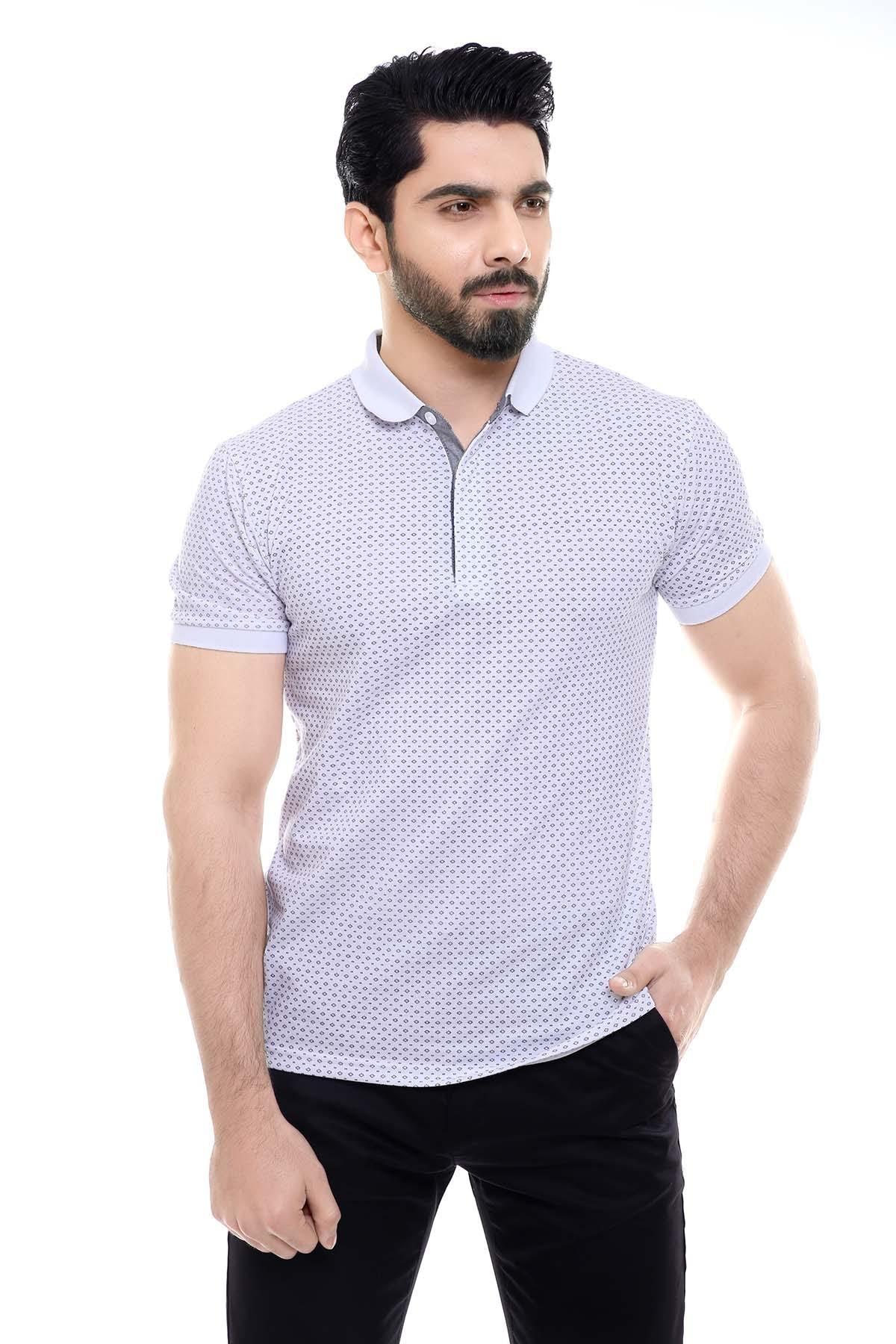 White polo T-shirt, short sleeves, knit collar and 3-button placket, allover dot texture