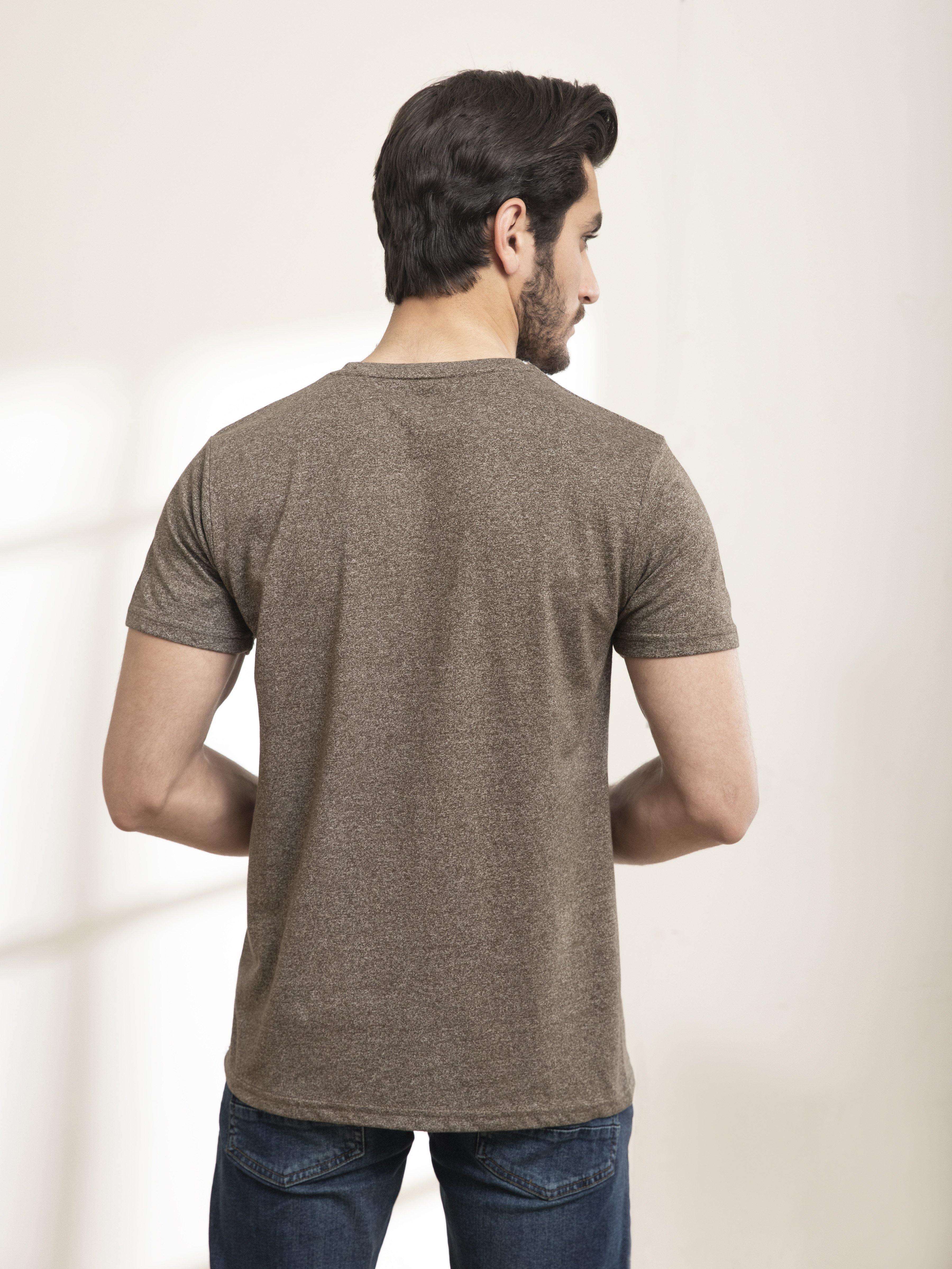 T SHIRT ROUND NECK CHAIN YARN OLIVE at Charcoal Clothing