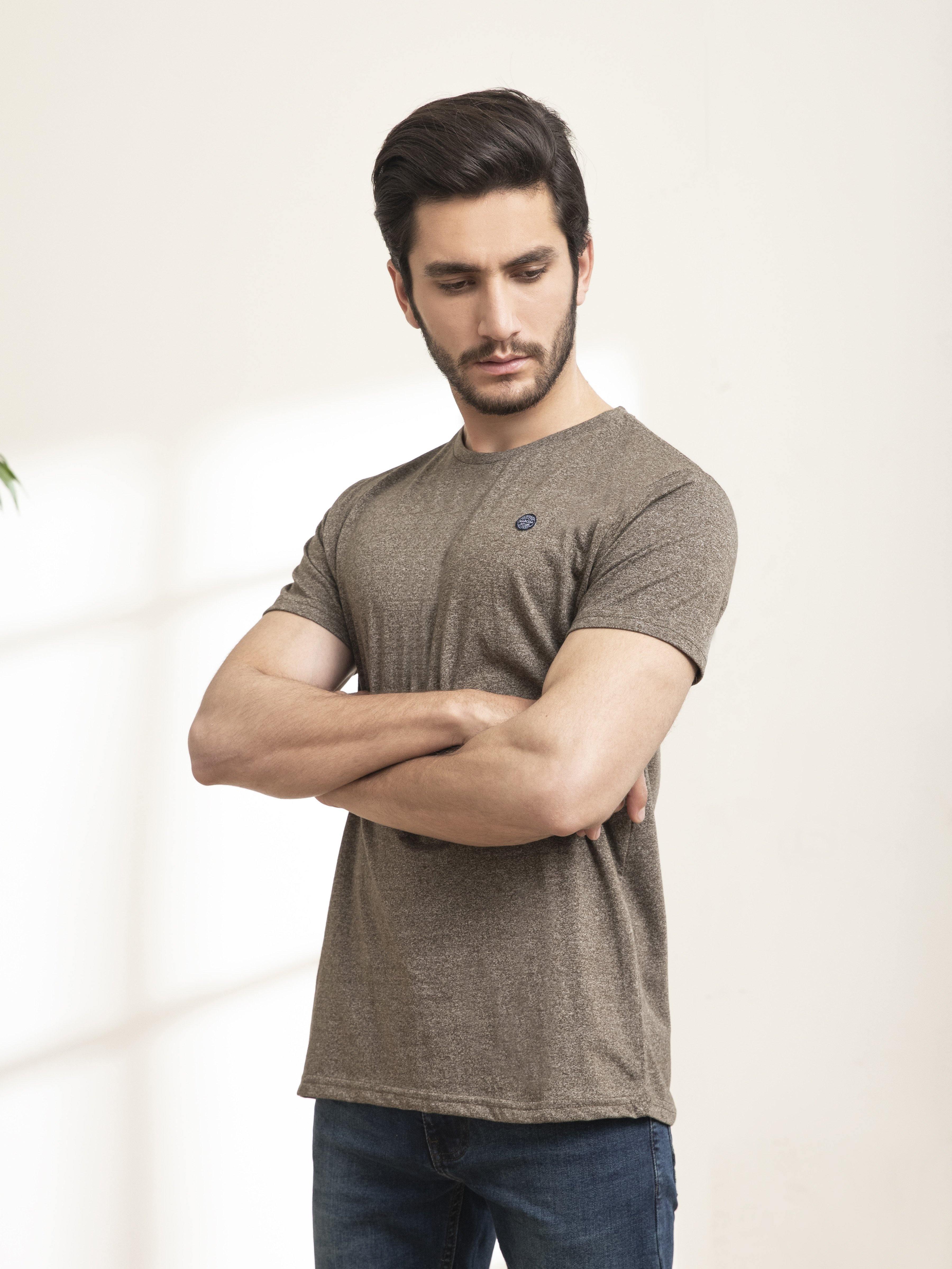 T SHIRT ROUND NECK CHAIN YARN OLIVE at Charcoal Clothing