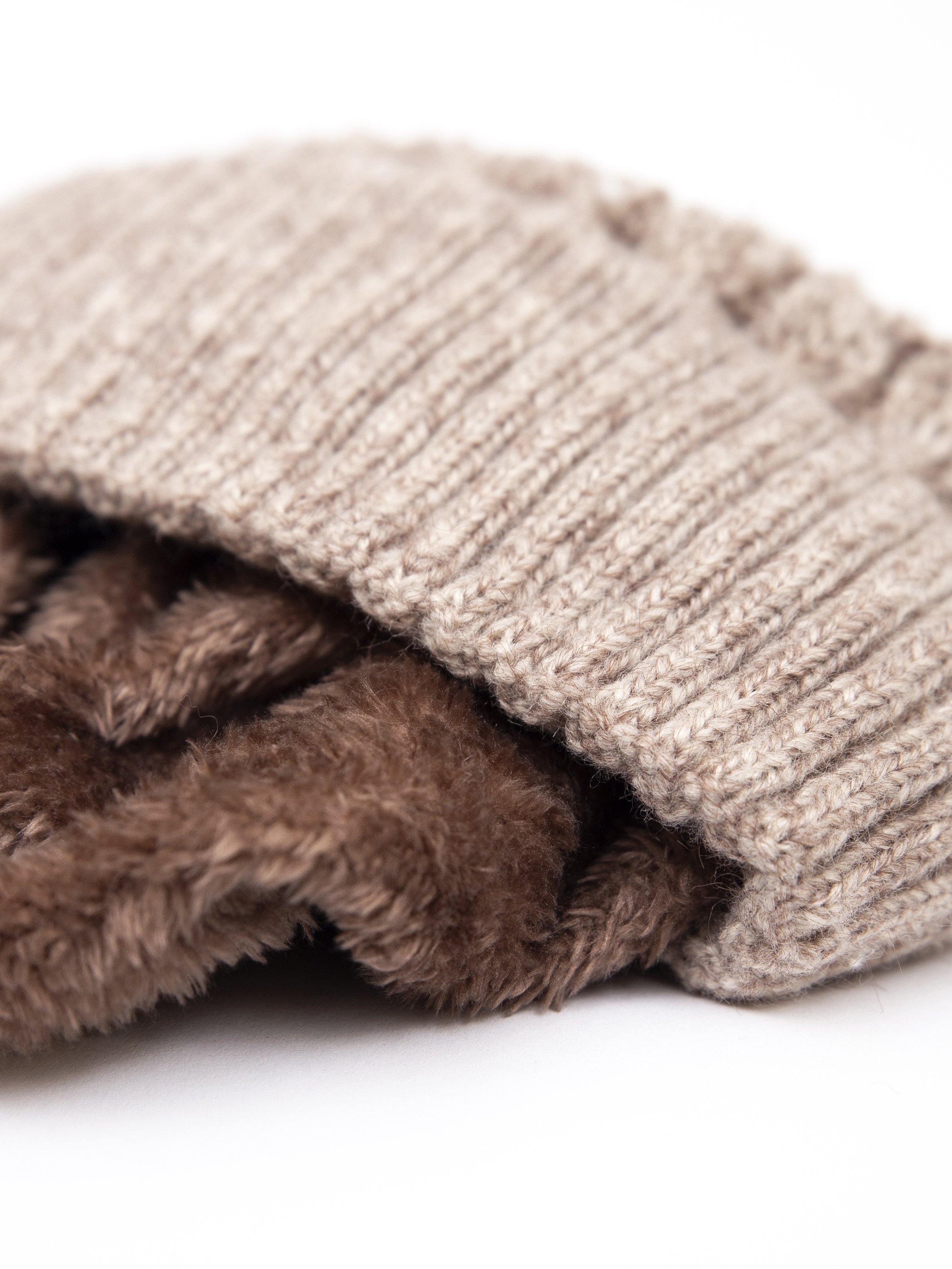 Wool cap cuff with folded lining and plush interior, light taupe