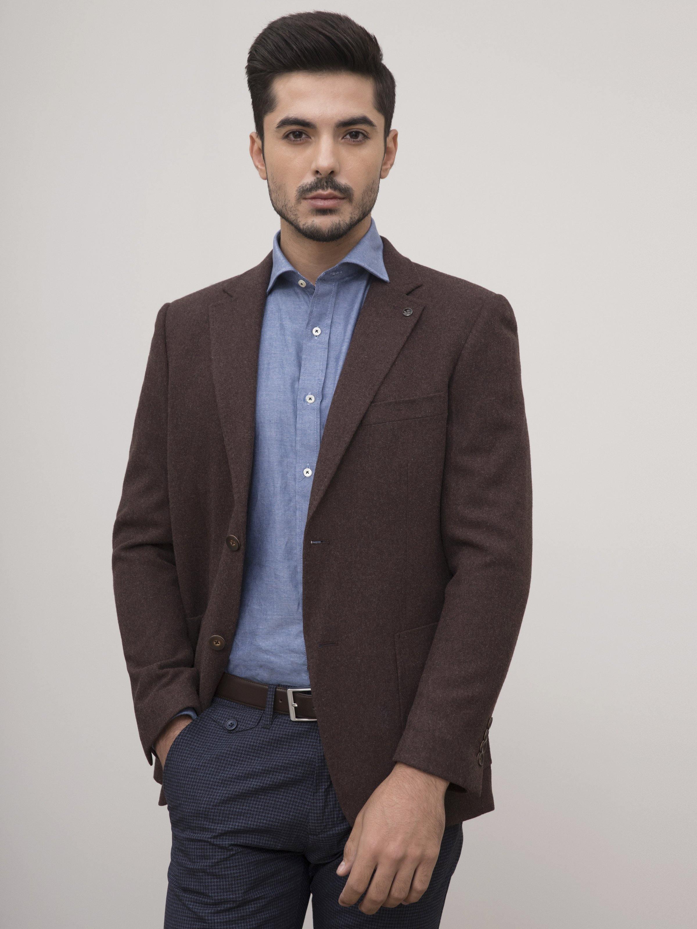 Brown wool slim-fit casual coat with notch lapels and front button closure