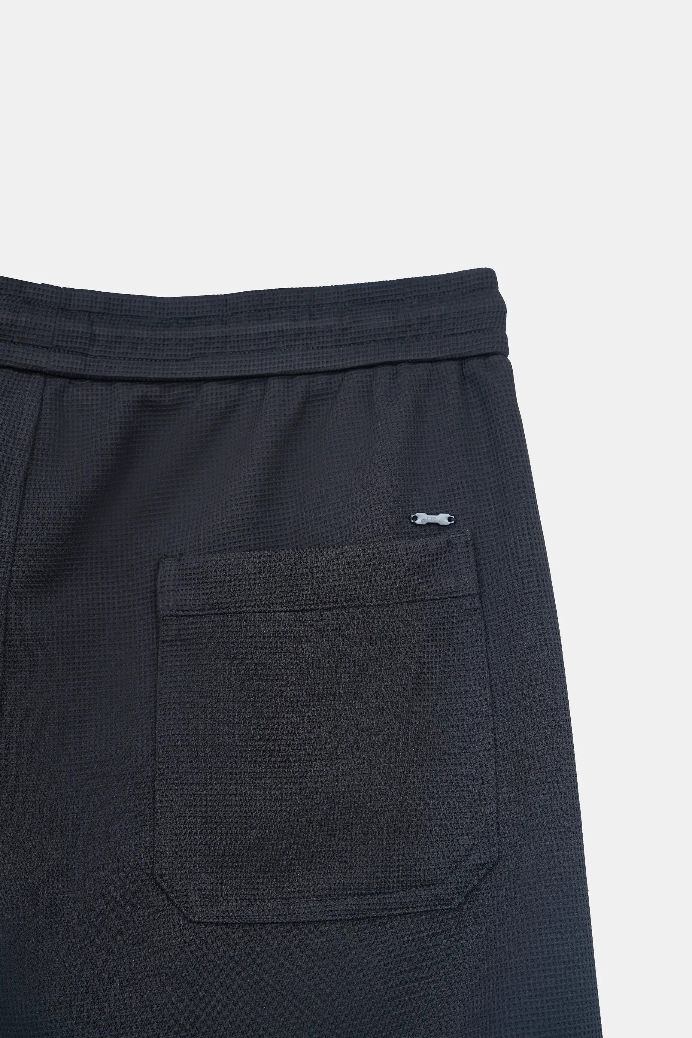 CASUAL SHORT BLACK