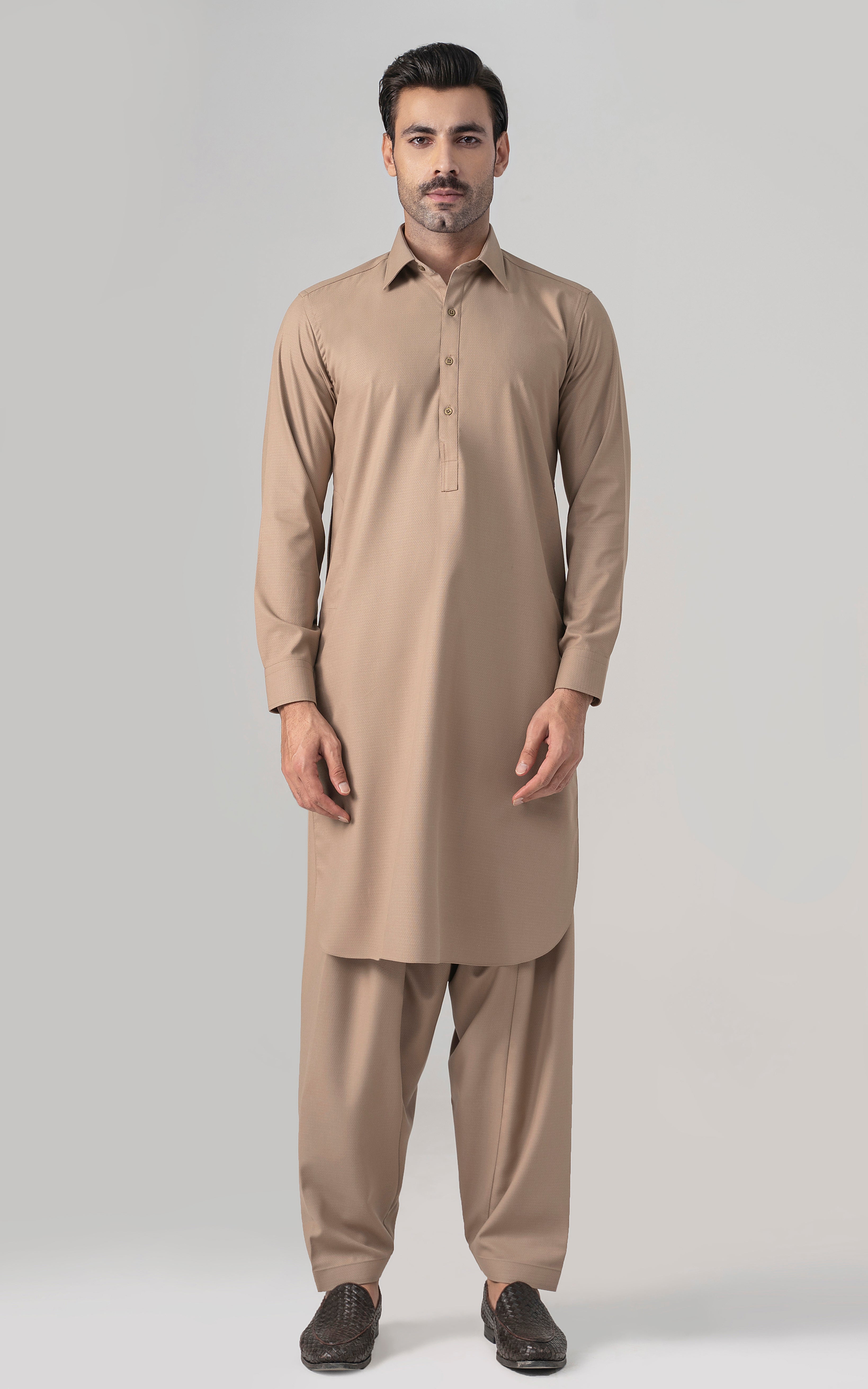 TEXTURED BLENDED WASH & WEAR - SIGNATURE COLLECTION KHAKI