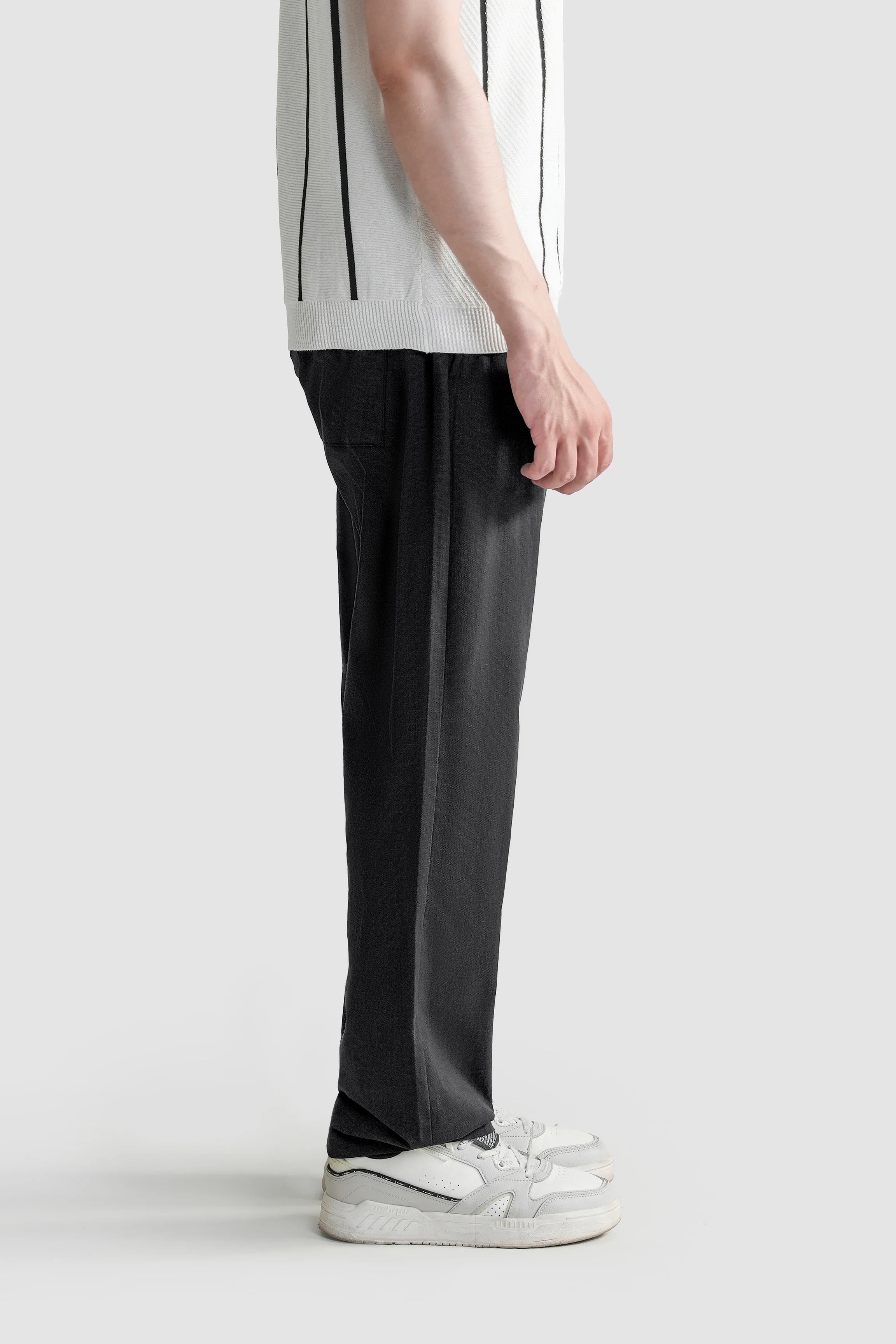 LOOSE FIT TROUSER WITH ELASTICATED WASTBAND BLACK