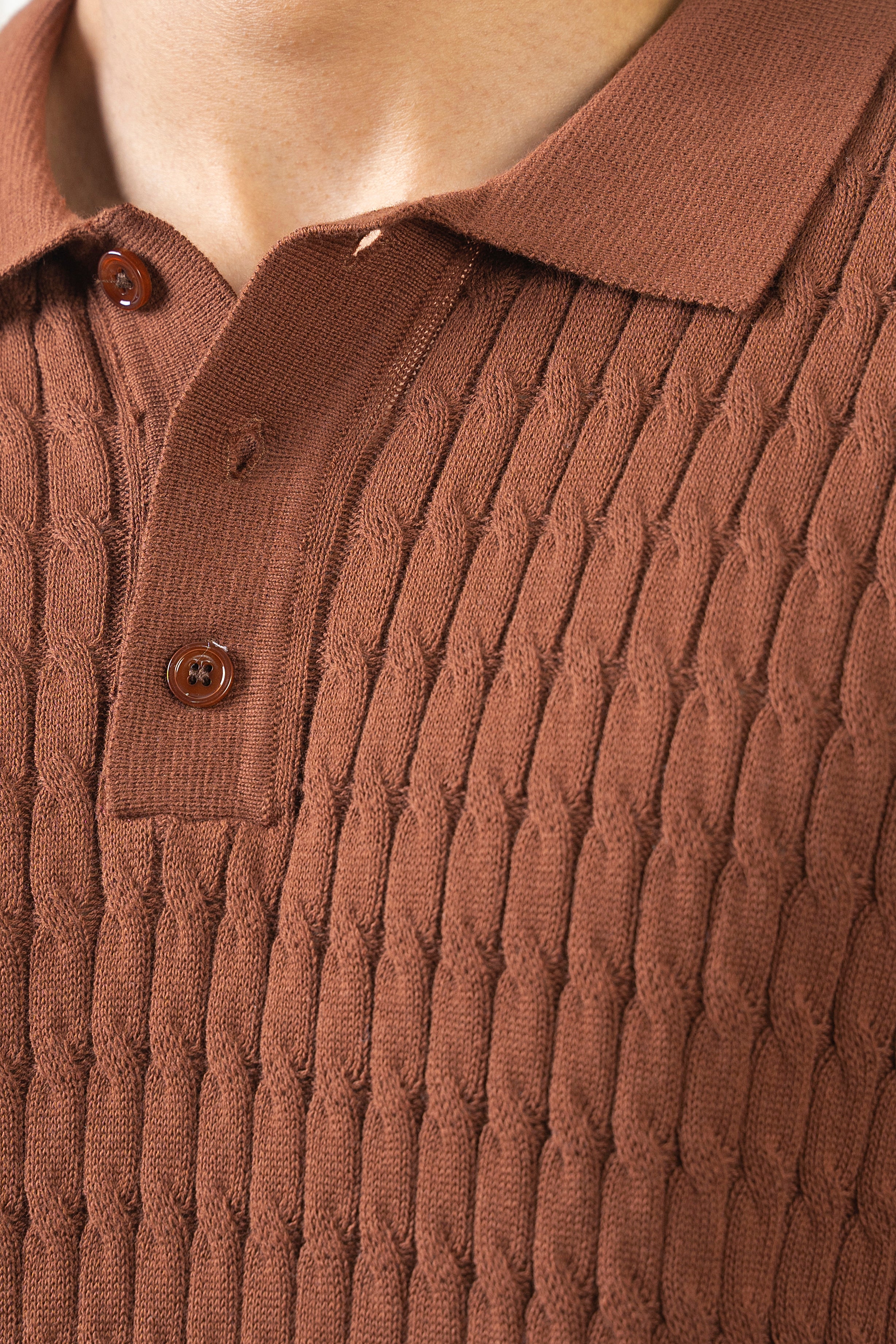 SWEATER KNIT POLO BROWN