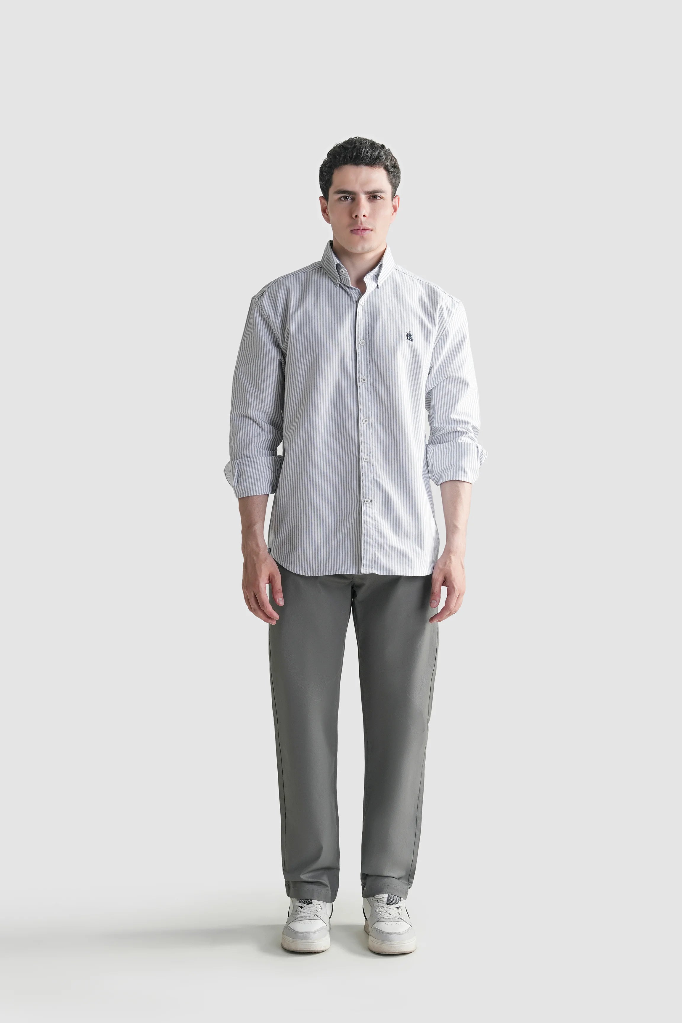 Men's button-down striped casual shirt, light blue and white, long sleeves
