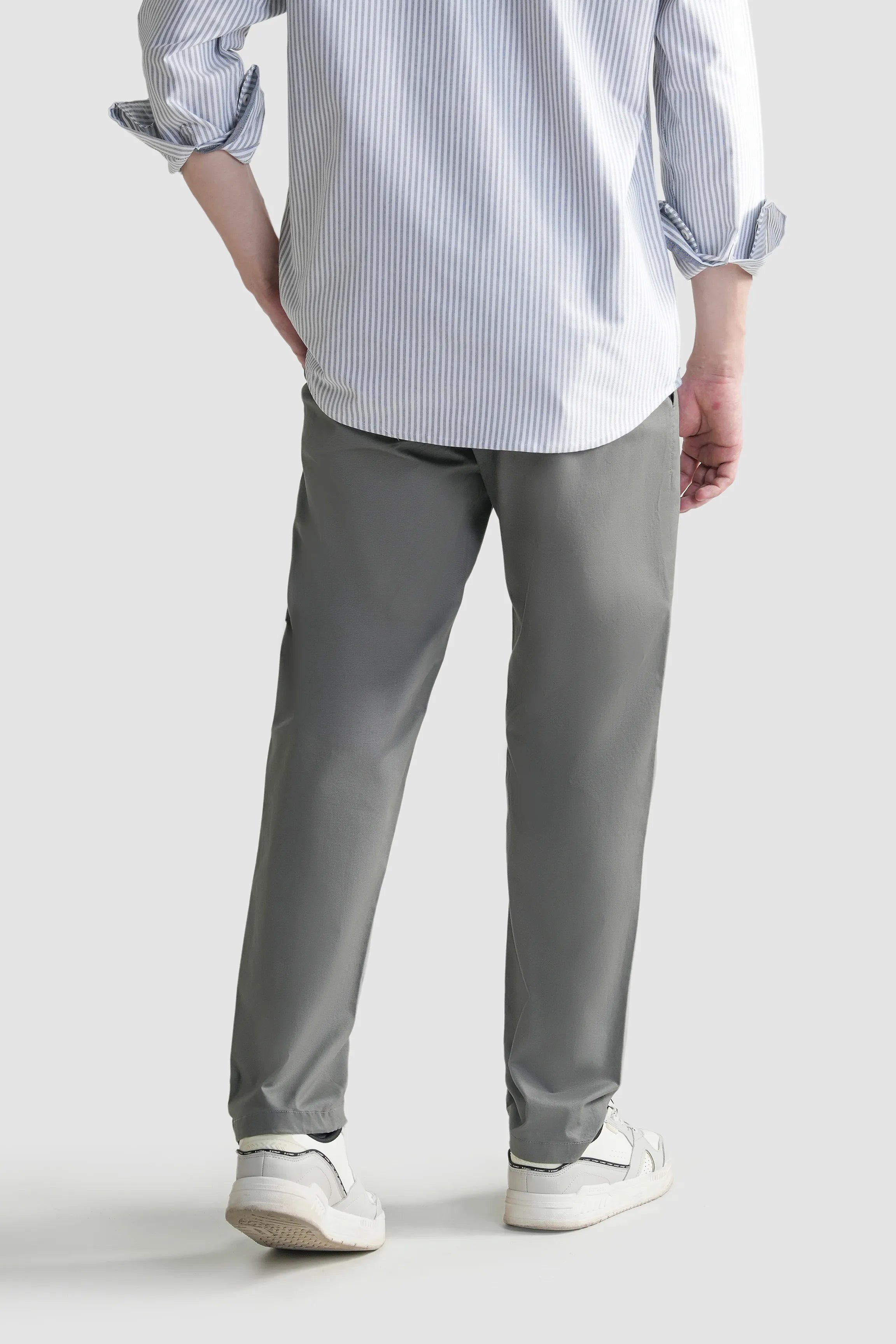 REGULAR FIT CROSS POCKET CHINO PANT GREY