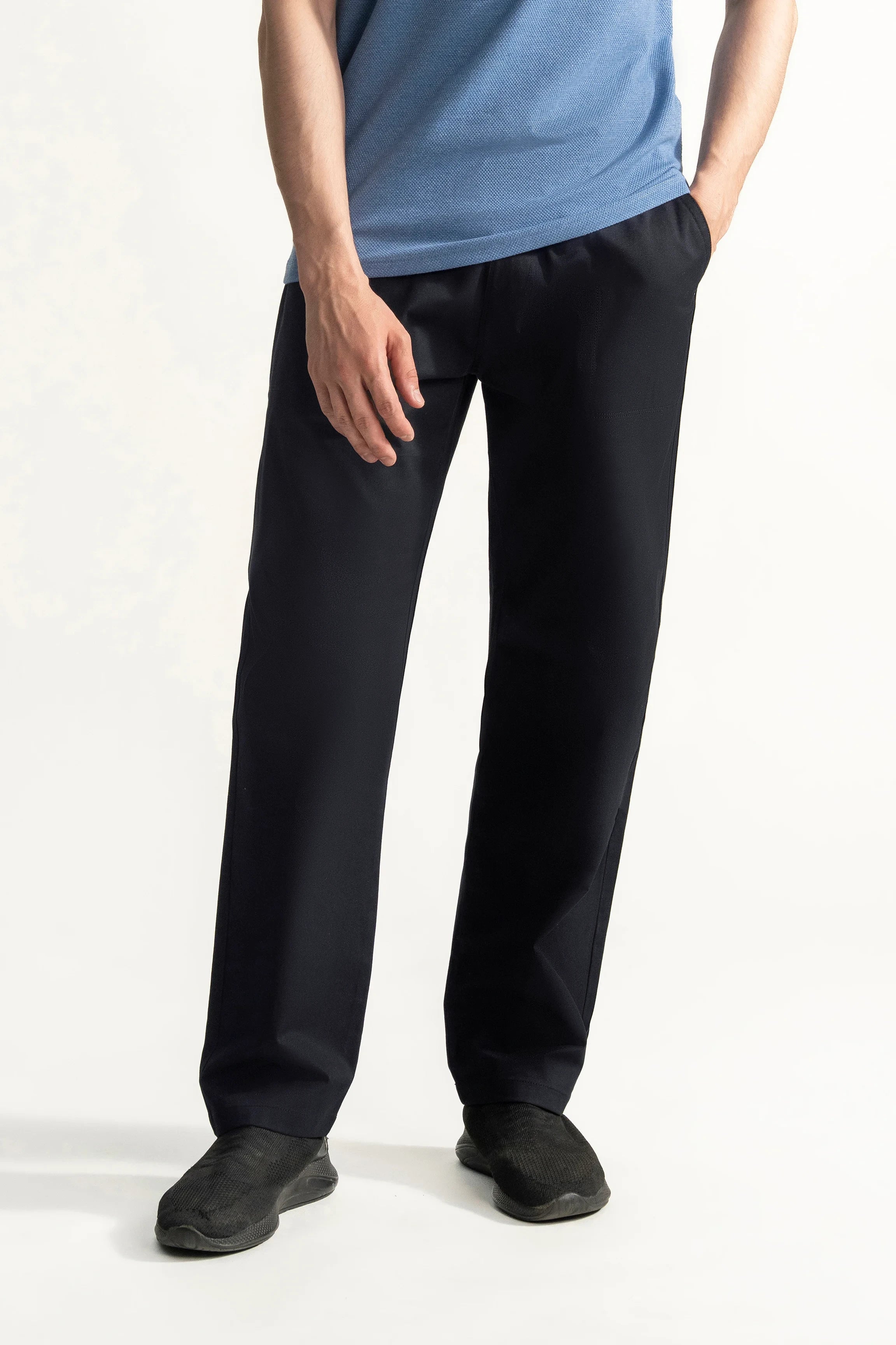 STRAIGHT FIT CASUAL TROUSER BLACK