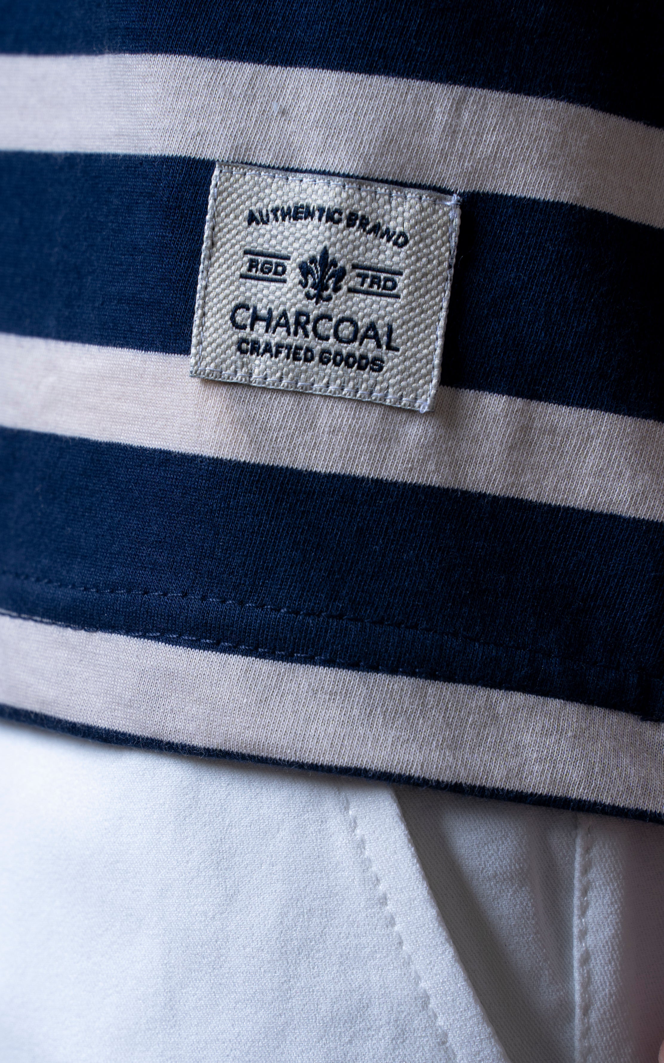 Yarn-dyed striped T-Shirt beige navy