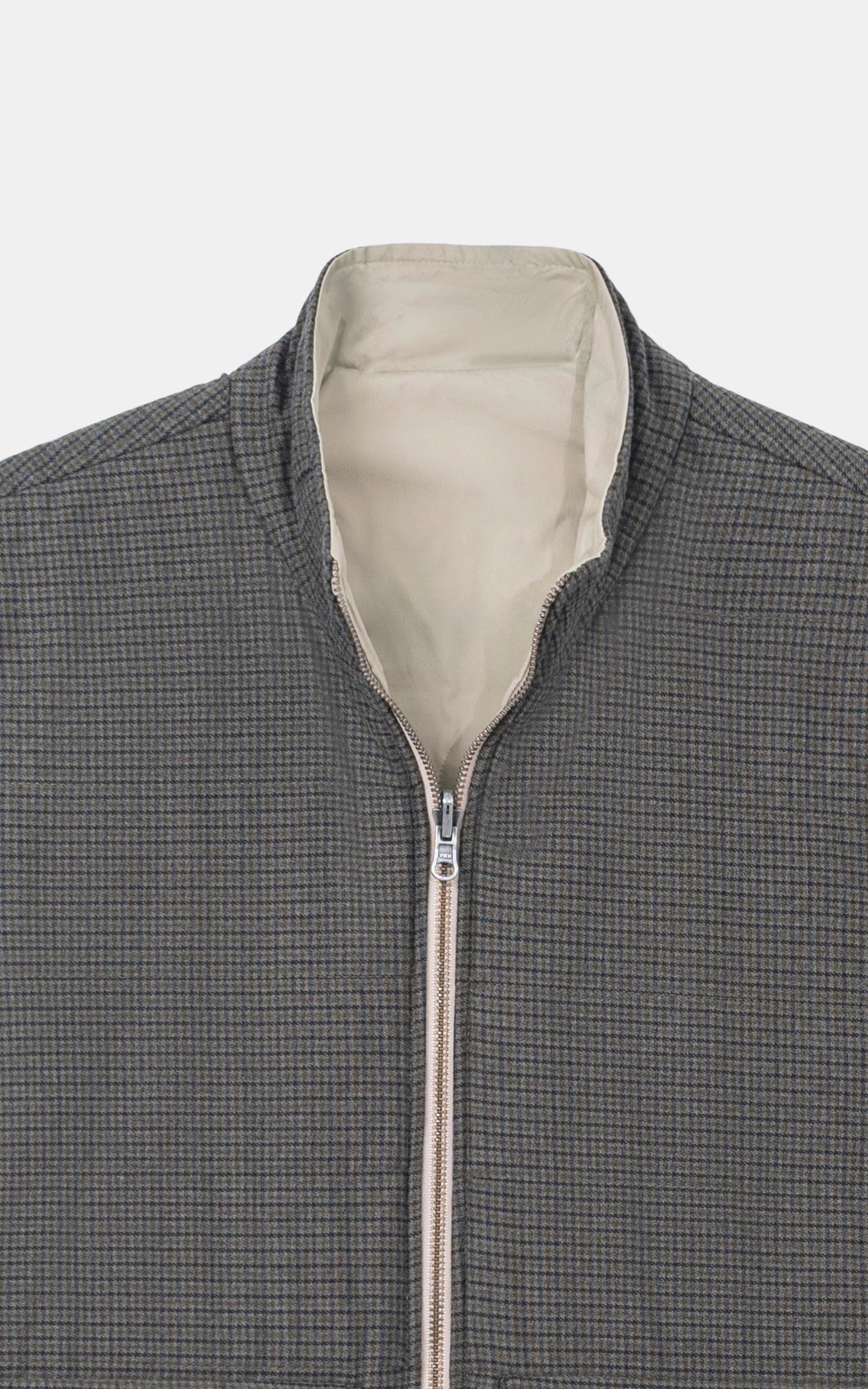 SLIM FIT SLEEVELESS REVERSIBLE QUILTED JACKET OLIVE
