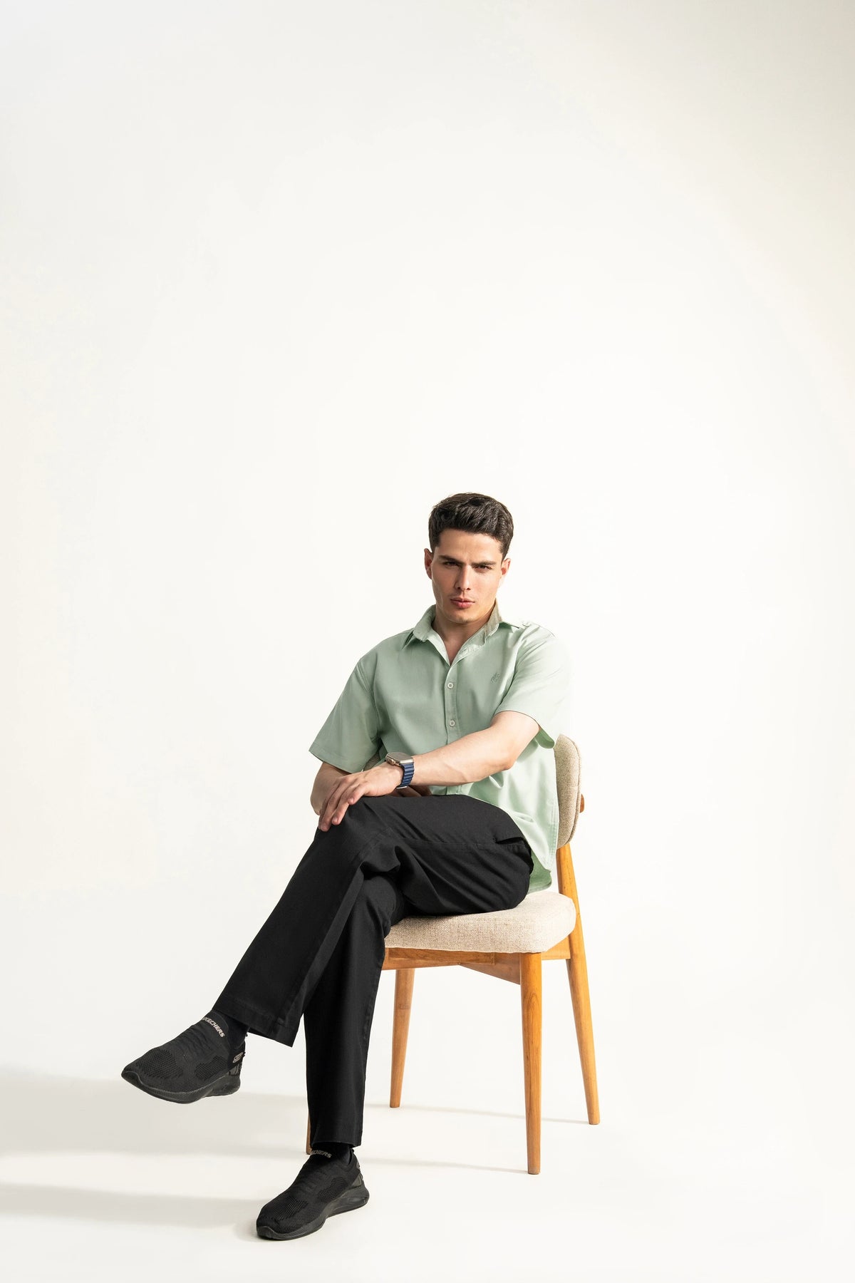 HIDDEN BUTTON DOWN CASUAL SHIRT LIGHT GREEN