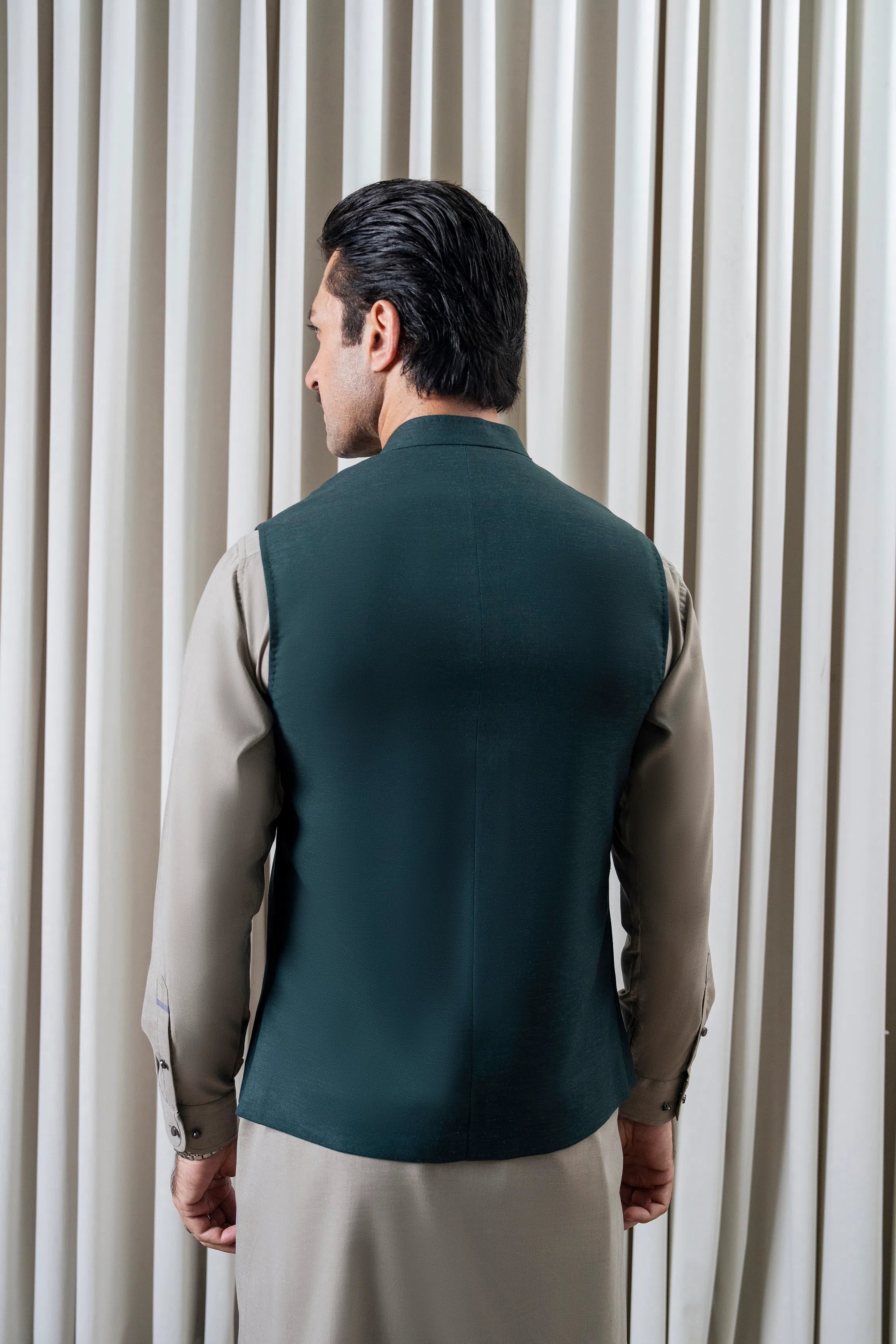 TWILL - COTTON LINEN WAISTCOAT | SIGNATURE COLLECTION  BOTTLE GREEN