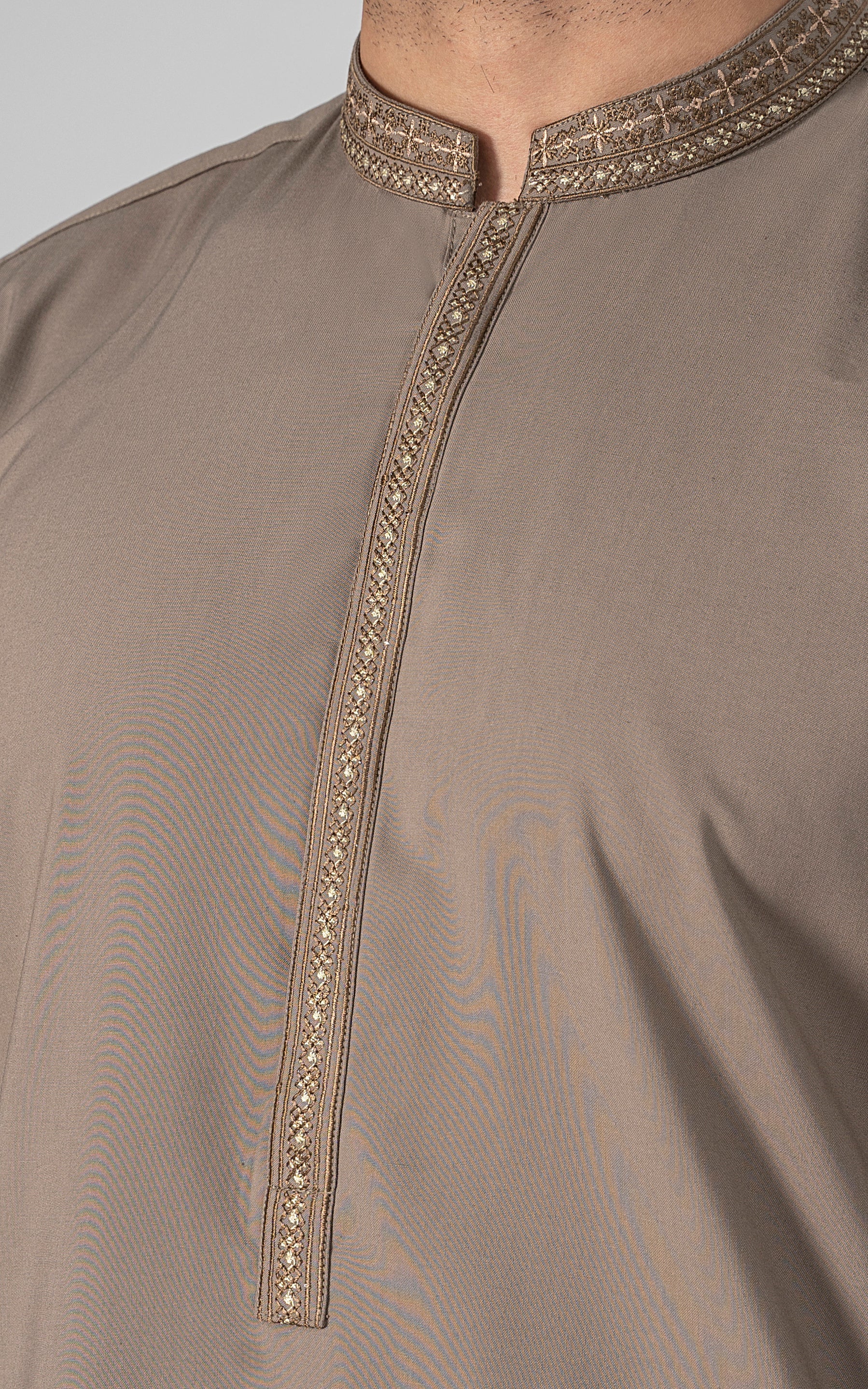 EMBROIDERED WASH & WEAR - PREMIUM COLLECTION DUSKY BROWN