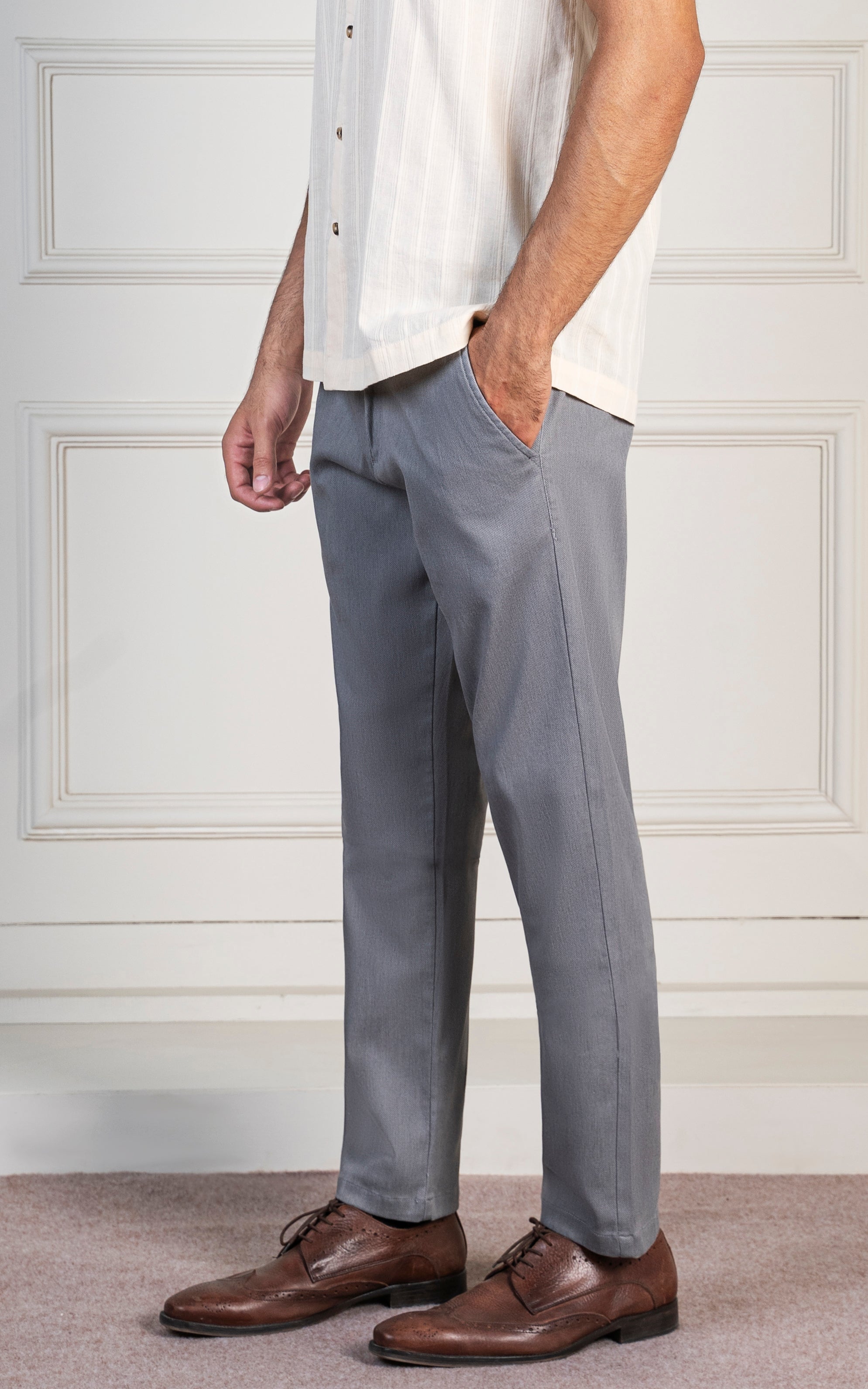 DOBBY SMART FIT PANT LIGHT GREY