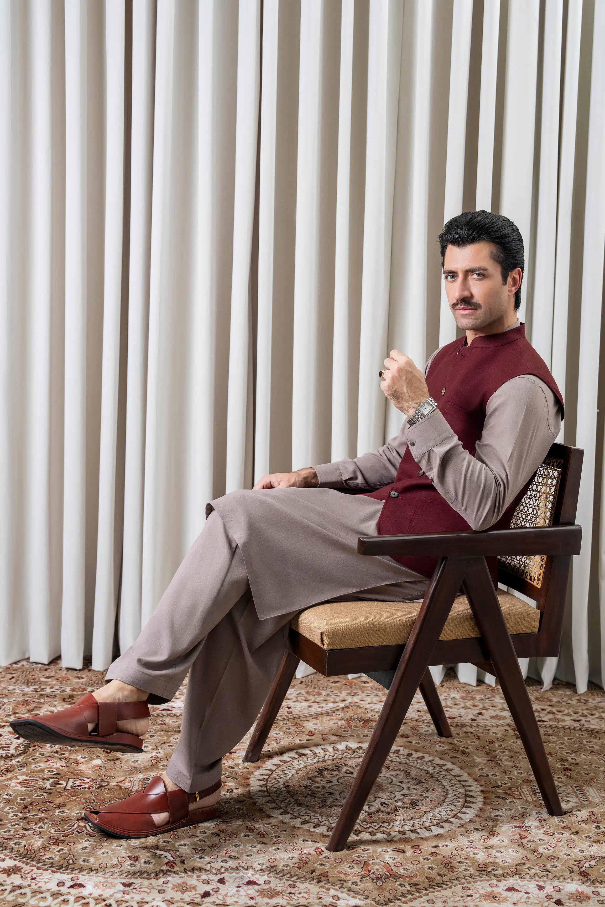 TWILL - COTTON LINEN WAISTCOAT | SIGNATURE COLLECTION  MAROON