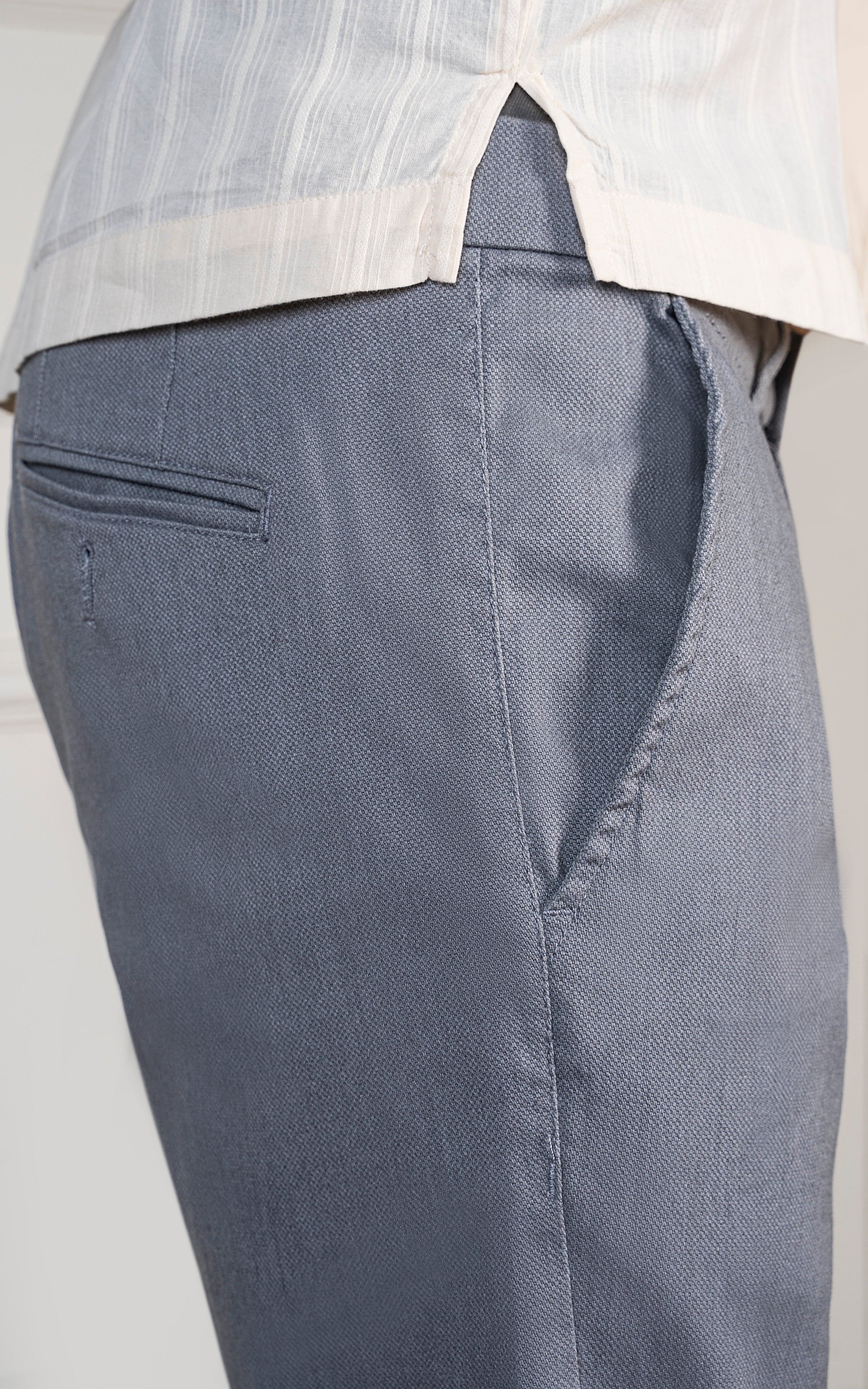 DOBBY SMART FIT PANT LIGHT GREY