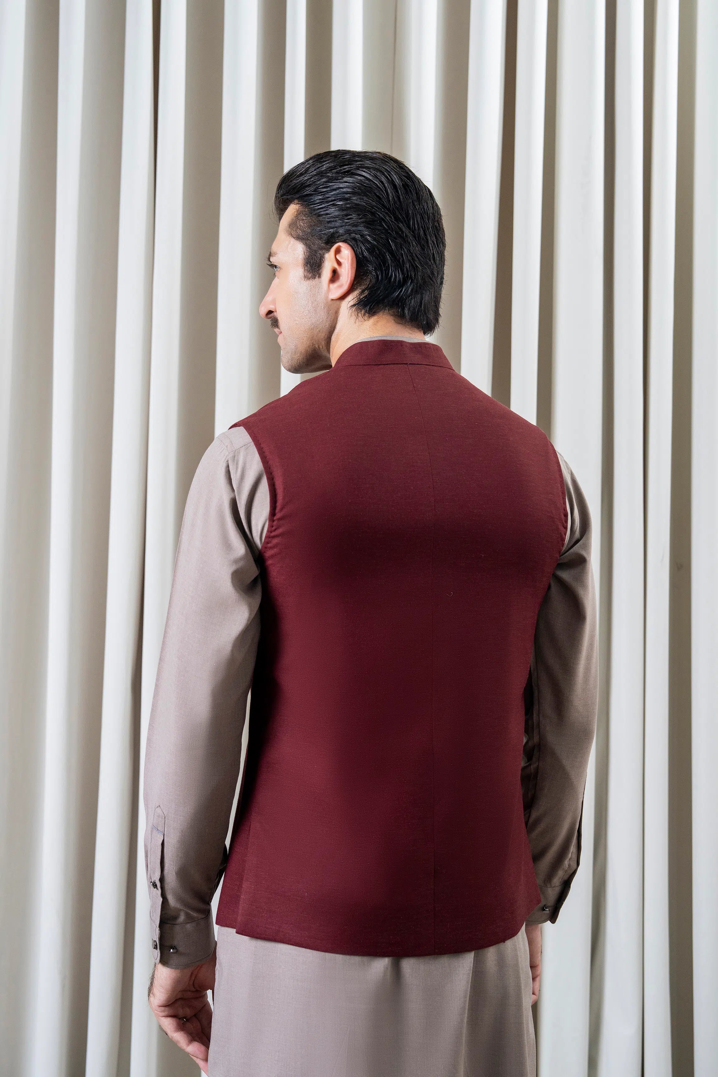 TWILL - COTTON LINEN WAISTCOAT | SIGNATURE COLLECTION  MAROON