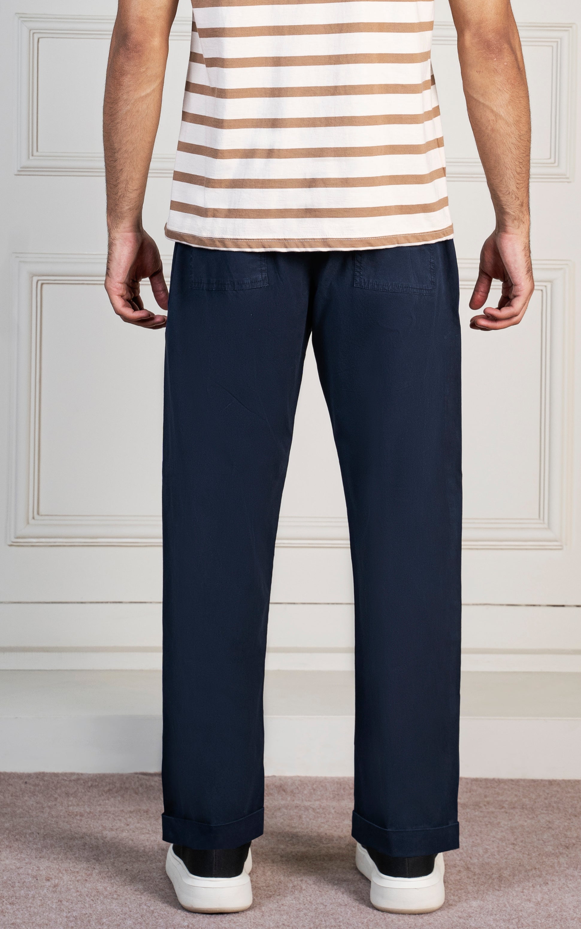 STRAIGHT FIT JOGGER TROUSER NAVY