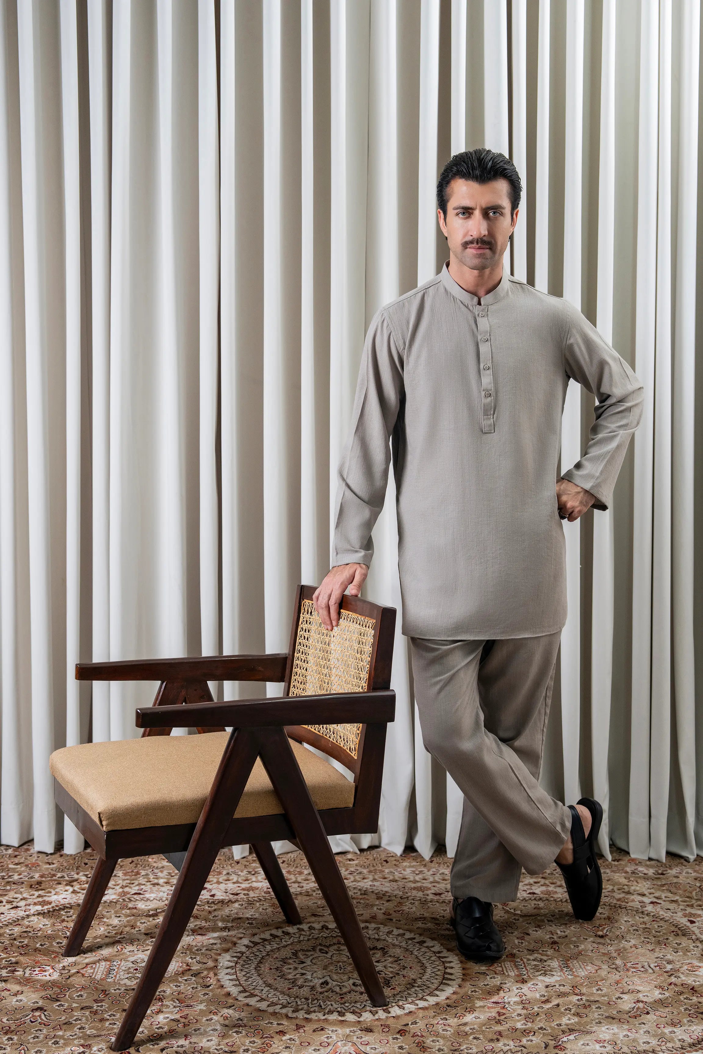 KURTA PAJAMA BEIGE