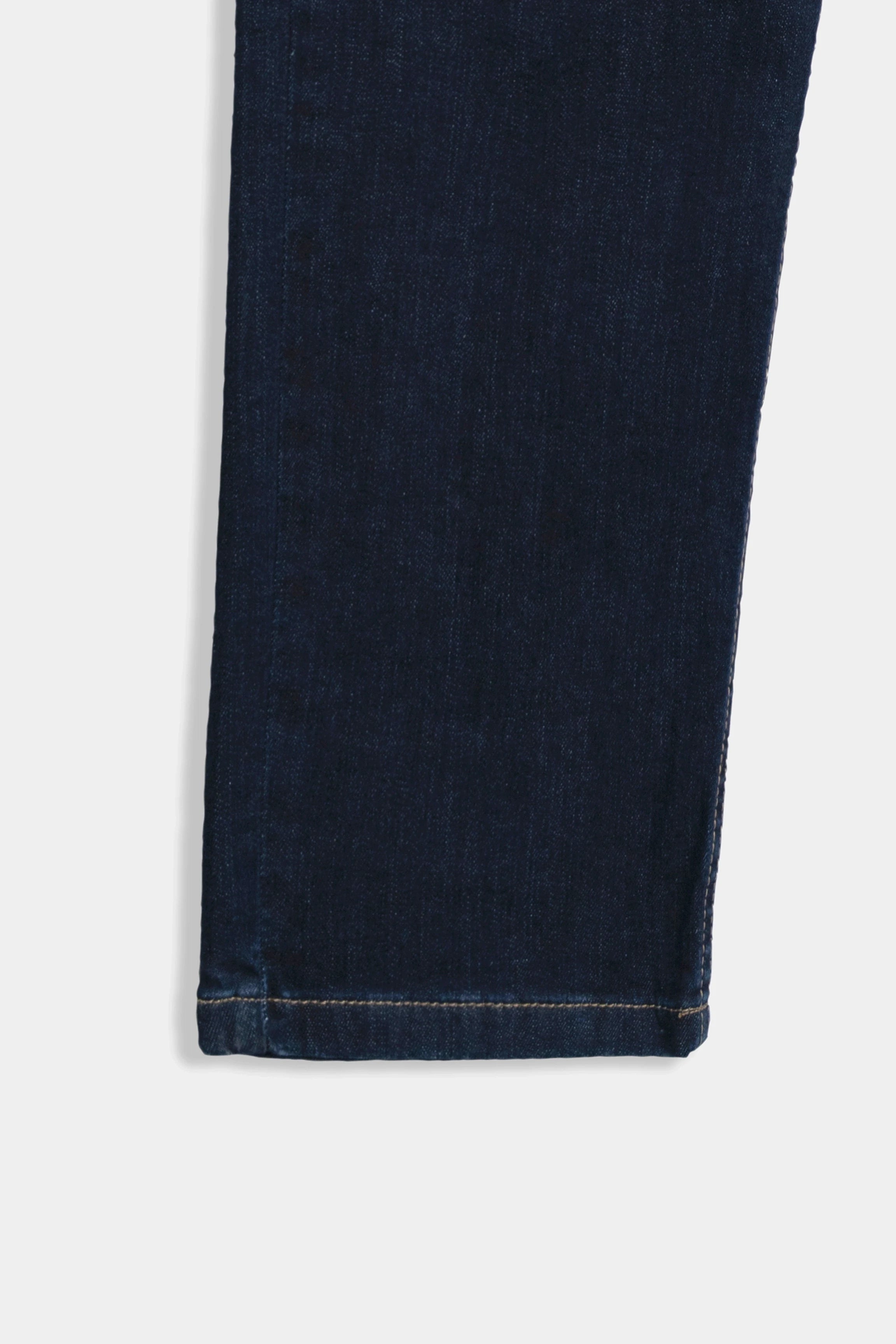 REGULAR TAPERED FIT JEAN DARK BLUE