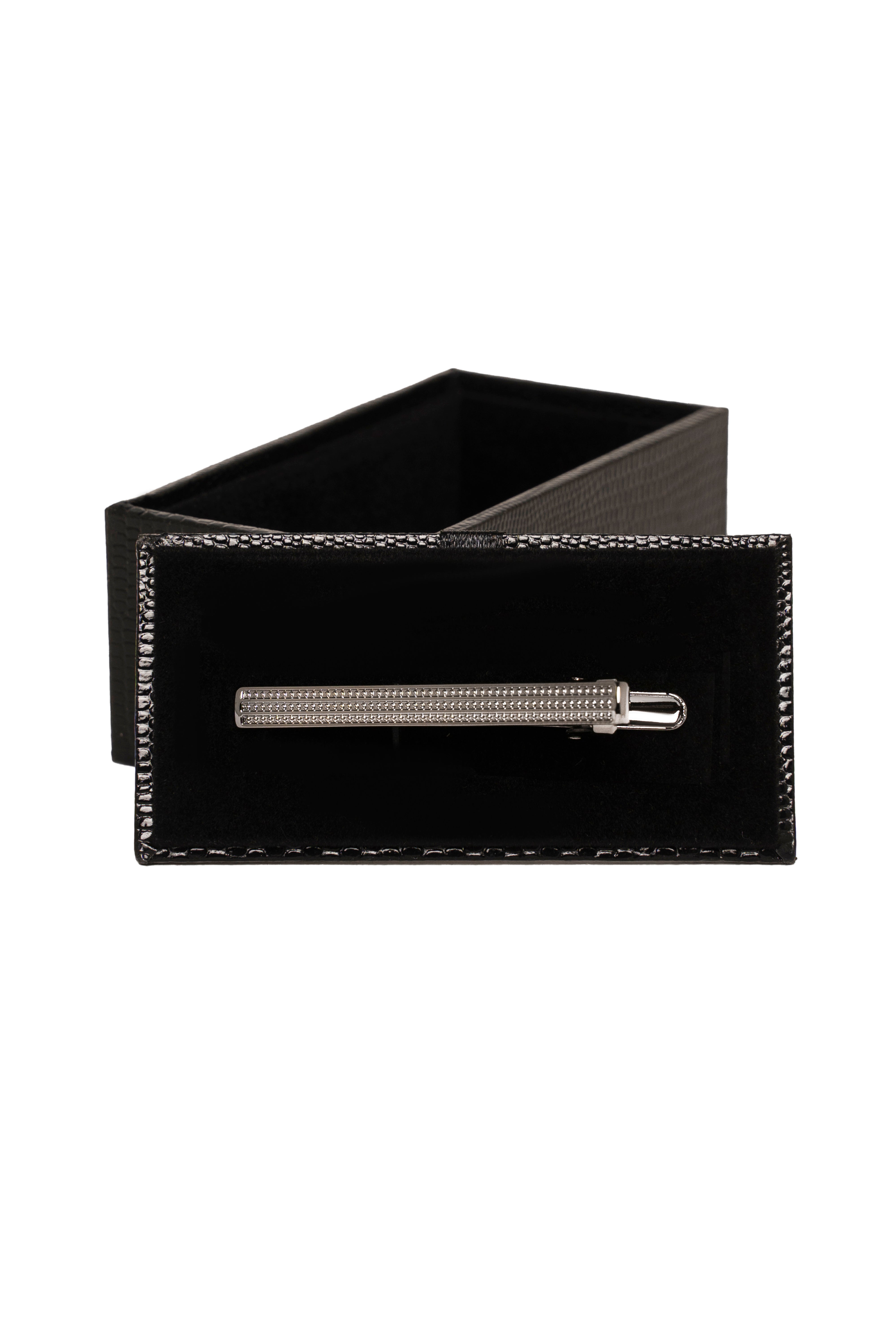 TIE PIN